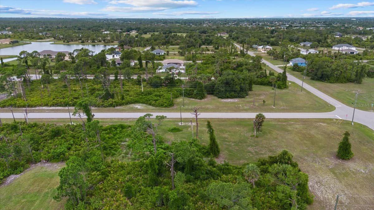 55 MASTHEAD ROAD — photo 8 of 16