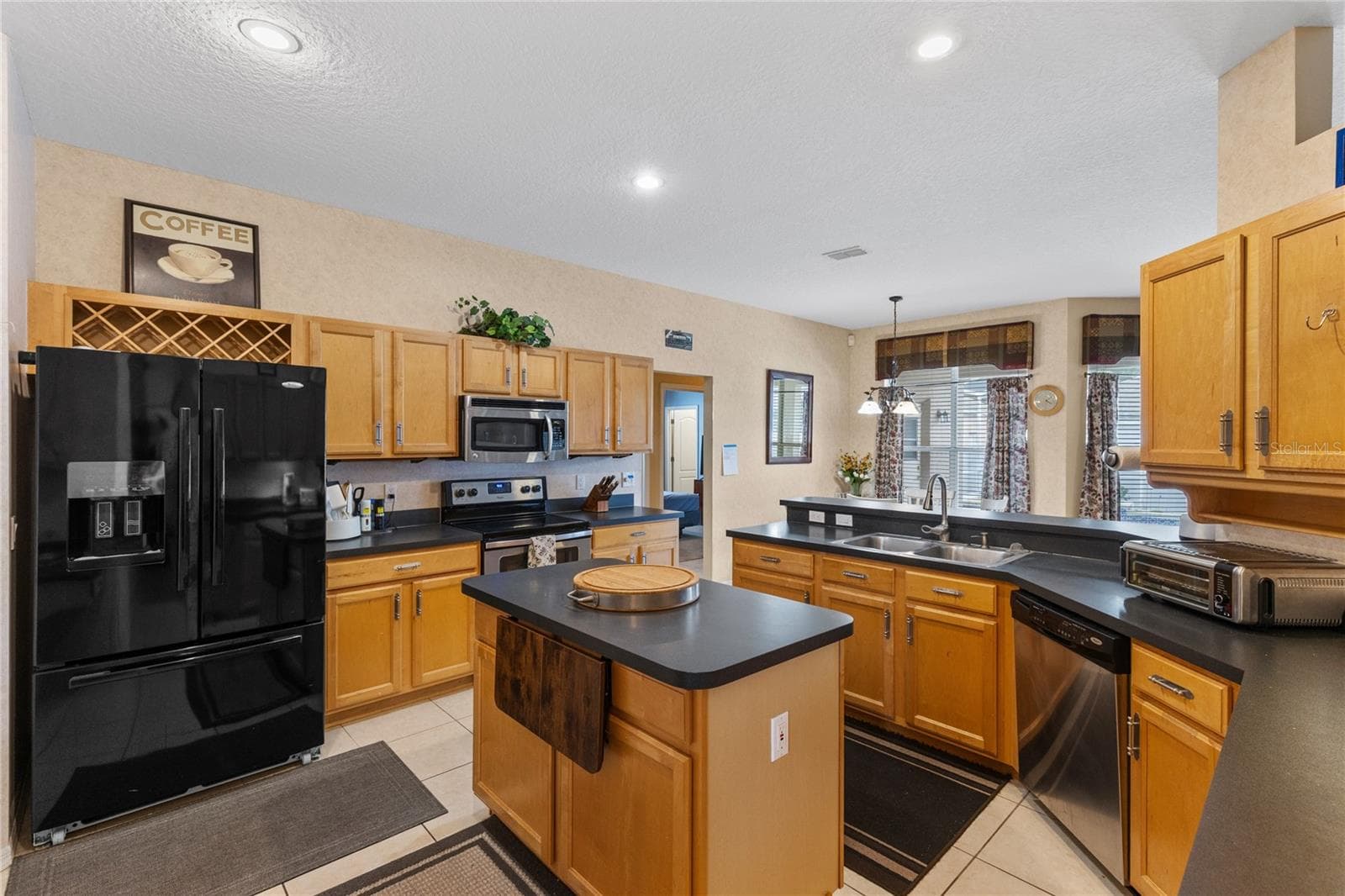 3670 HALF MOON DRIVE — photo 15 of 34