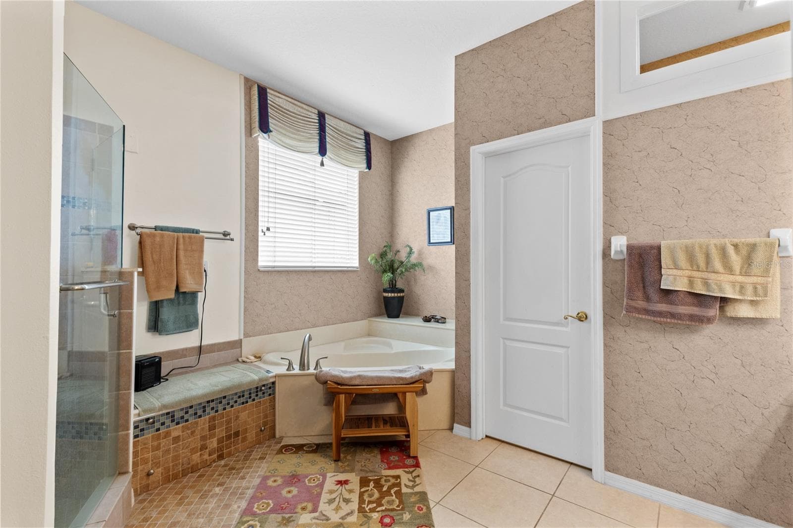 3670 HALF MOON DRIVE — photo 18 of 34
