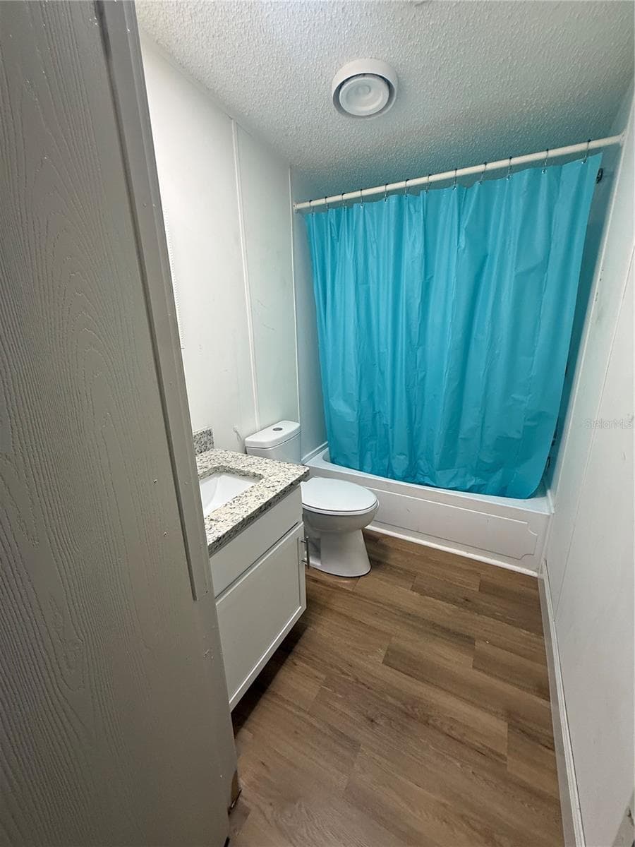 10225 WEATHERBY AVENUE — photo 30 of 32