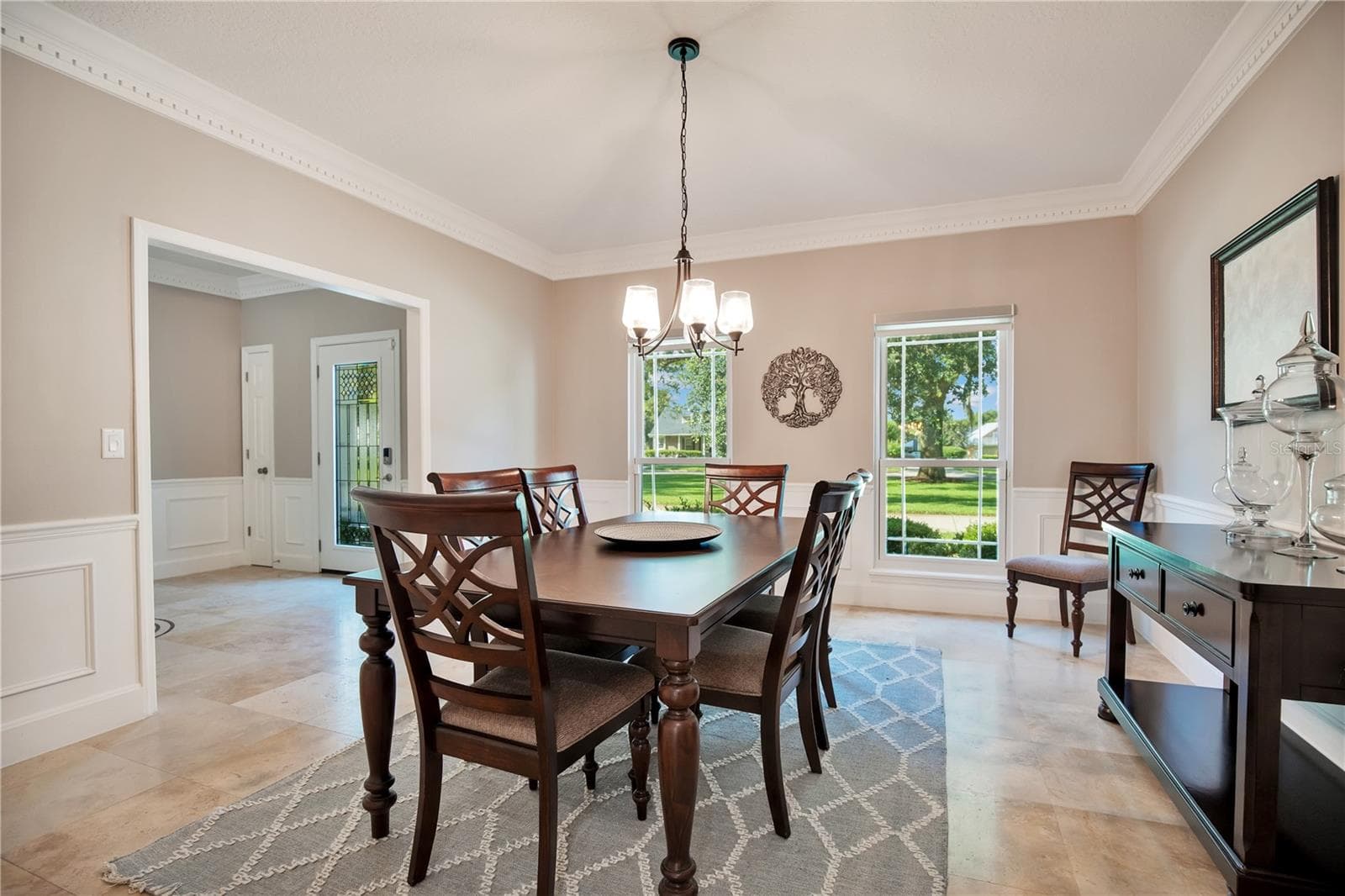 8368 RAMBLING RIVER DRIVE — photo 10 of 41