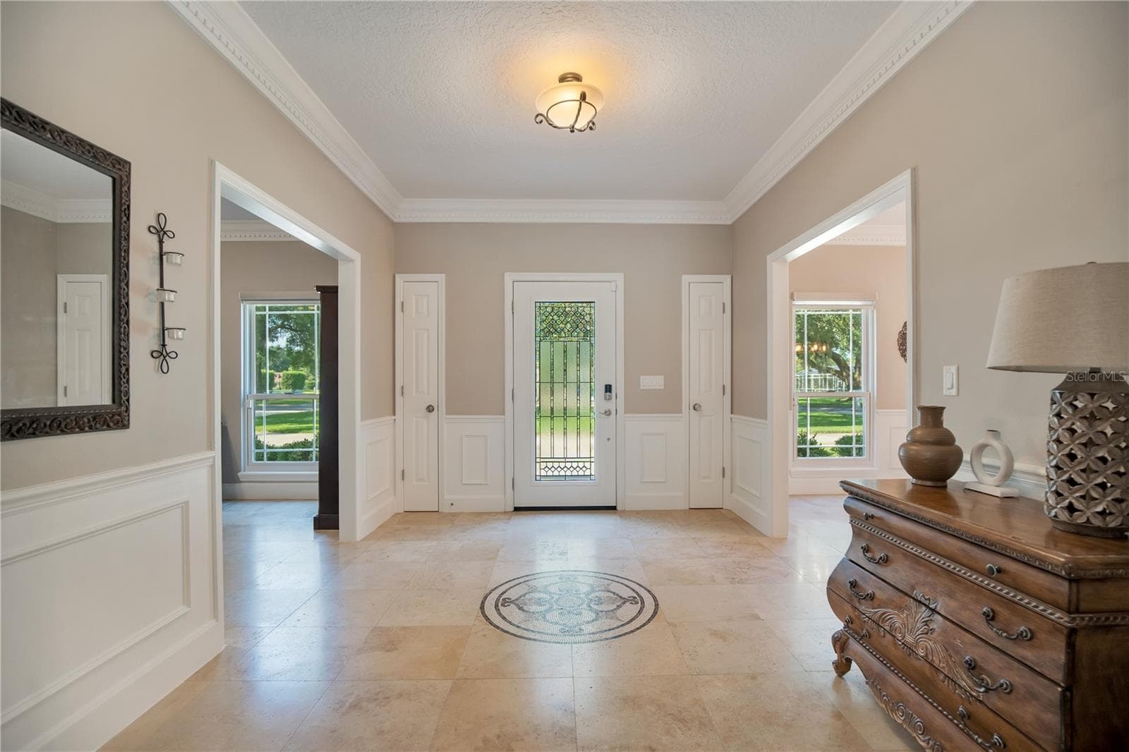 8368 RAMBLING RIVER DRIVE — photo 5 of 41