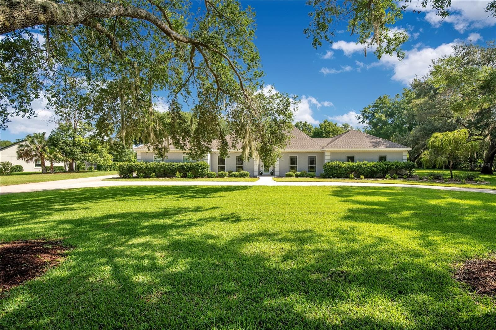 8368 RAMBLING RIVER DRIVE — photo 36 of 41