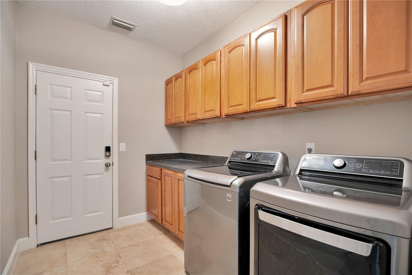 8368 RAMBLING RIVER DRIVE — photo 30 of 41