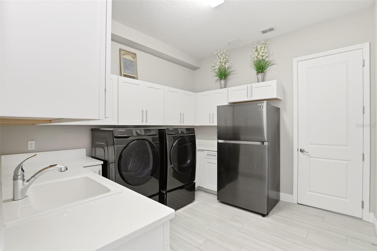 3851 GRASSLAND LOOP — photo 40 of 63