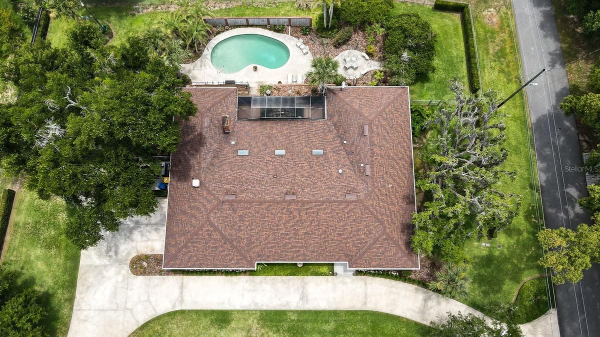 900 CITRUS AVENUE — photo 64 of 69