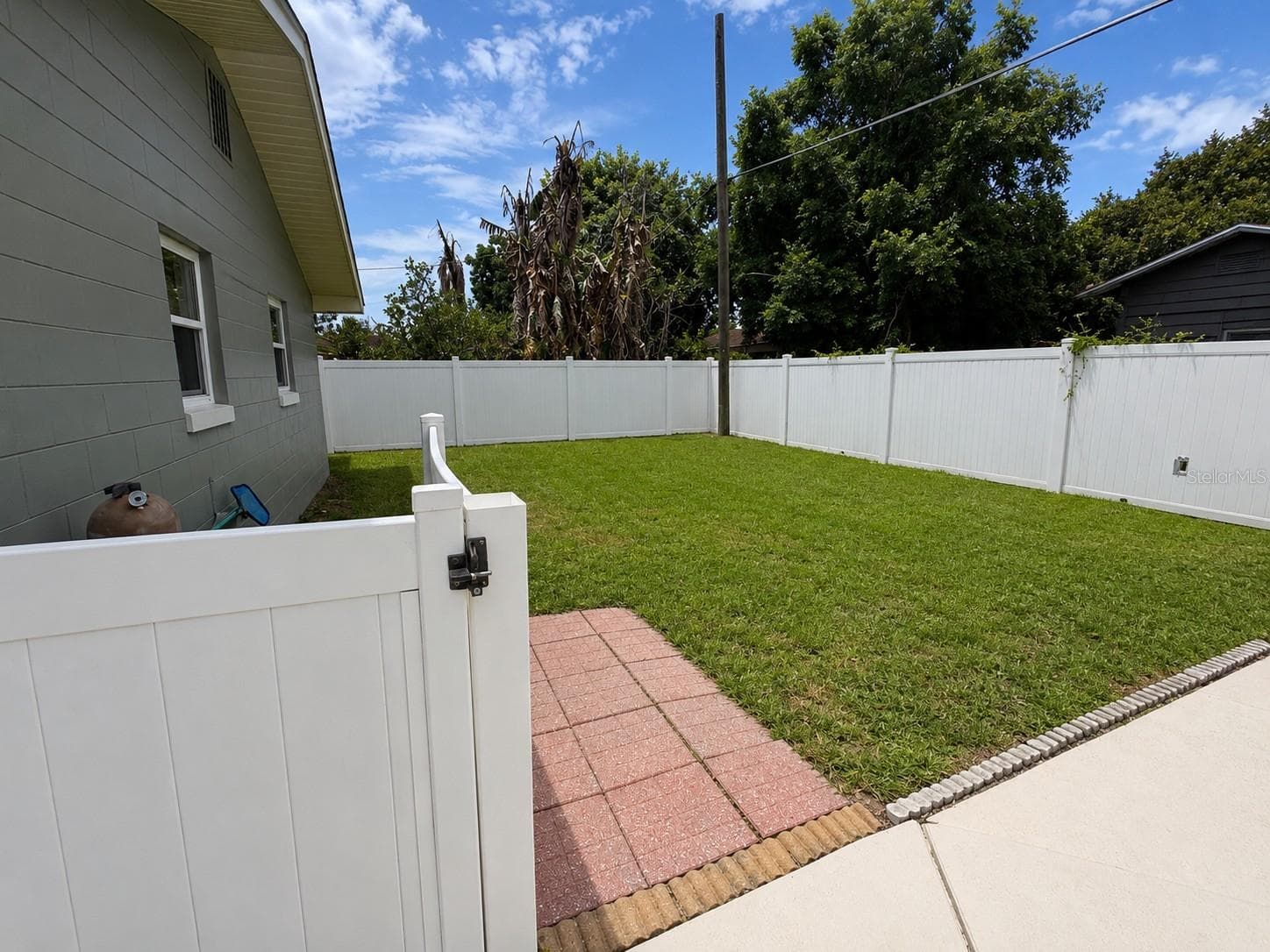 275 RANGER BOULEVARD — photo 30 of 32