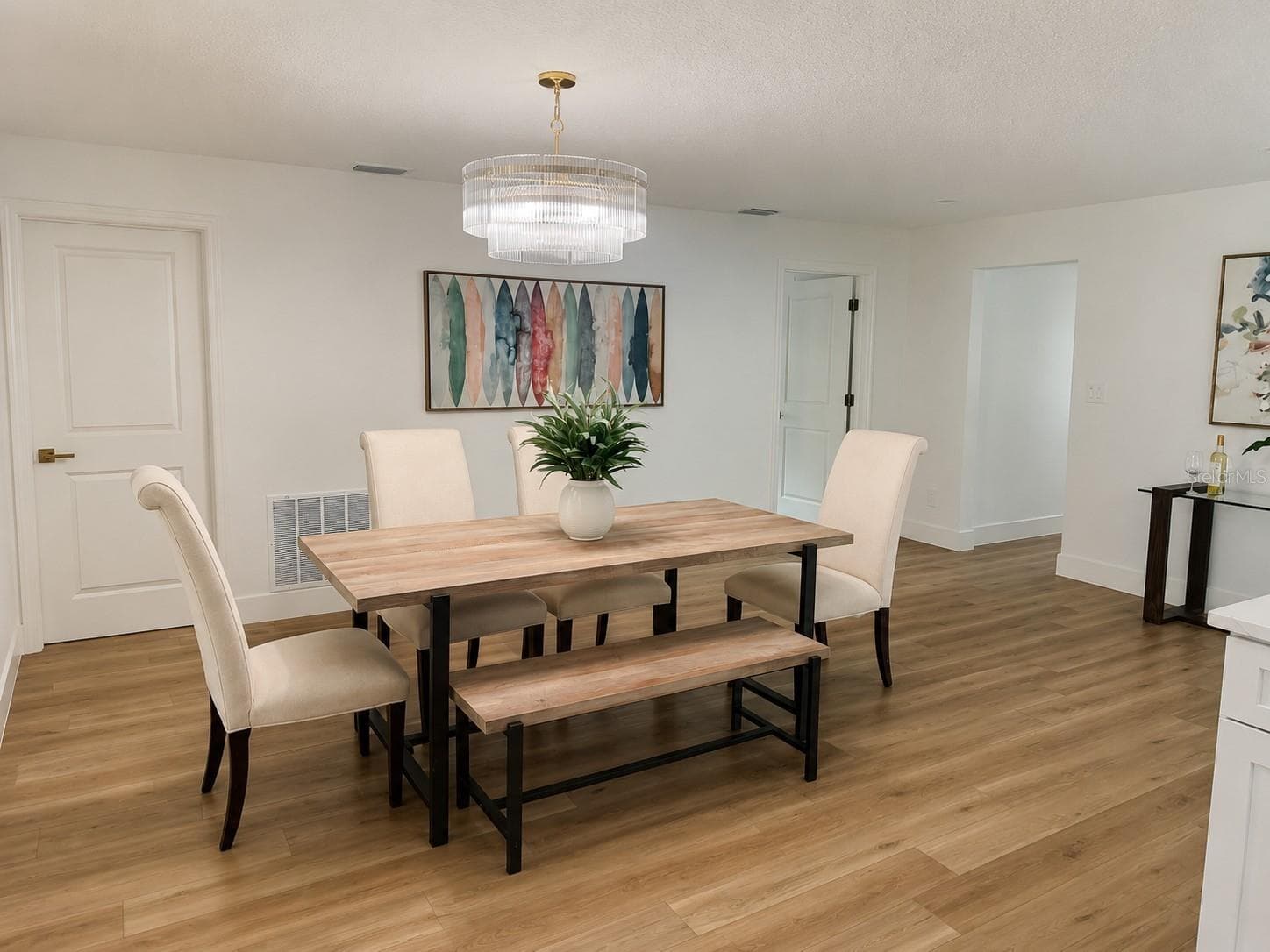 275 RANGER BOULEVARD — photo 11 of 32