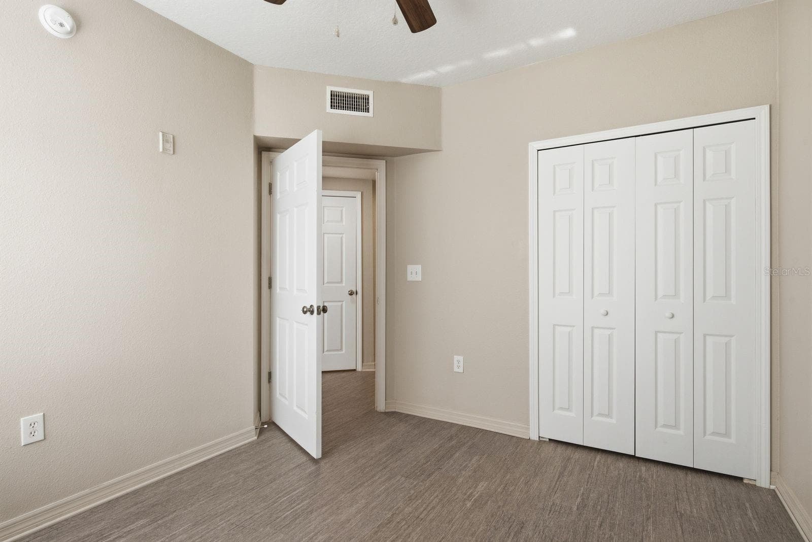 6004 PORTSDALE PLACE — photo 26 of 35