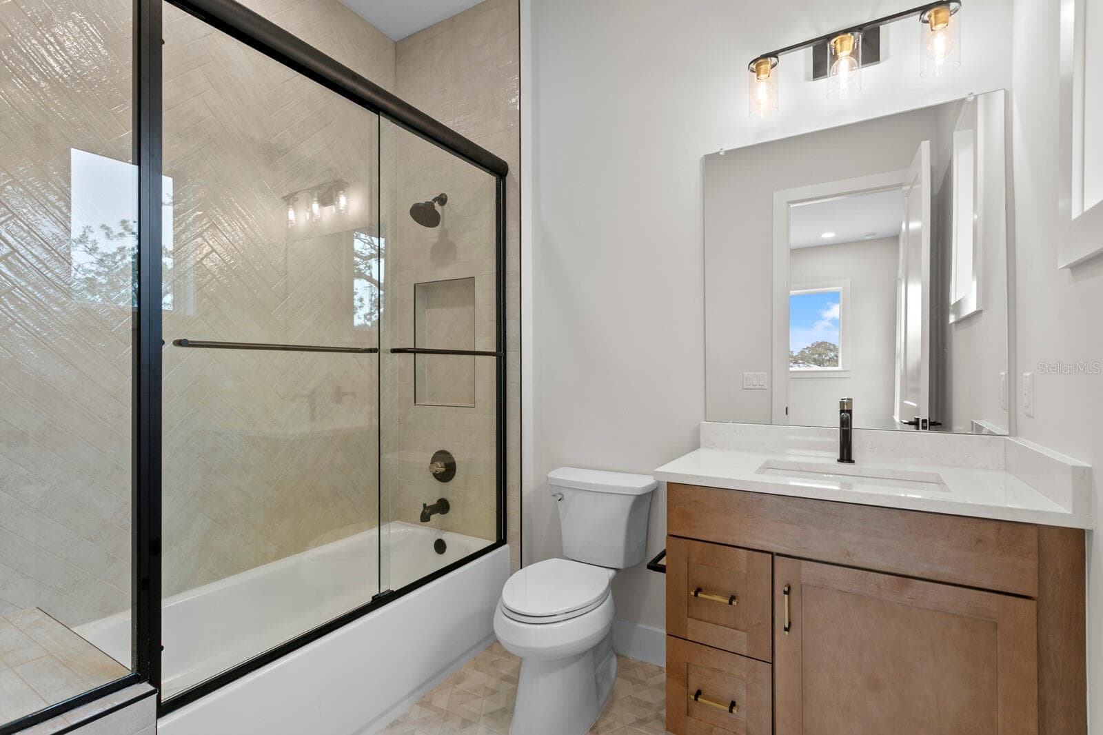 5021 LEONA STREET — photo 31 of 48