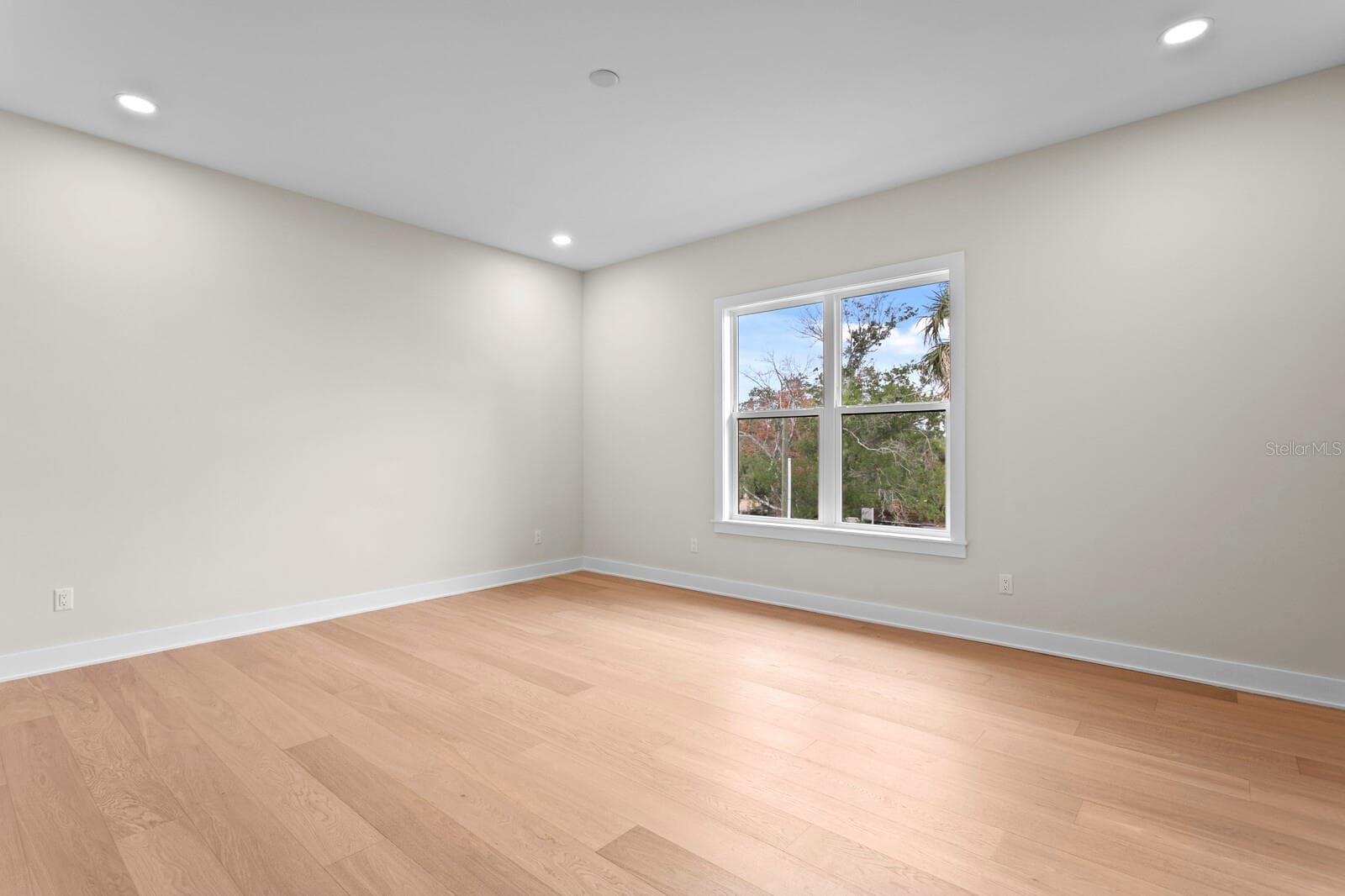 5021 LEONA STREET — photo 36 of 48