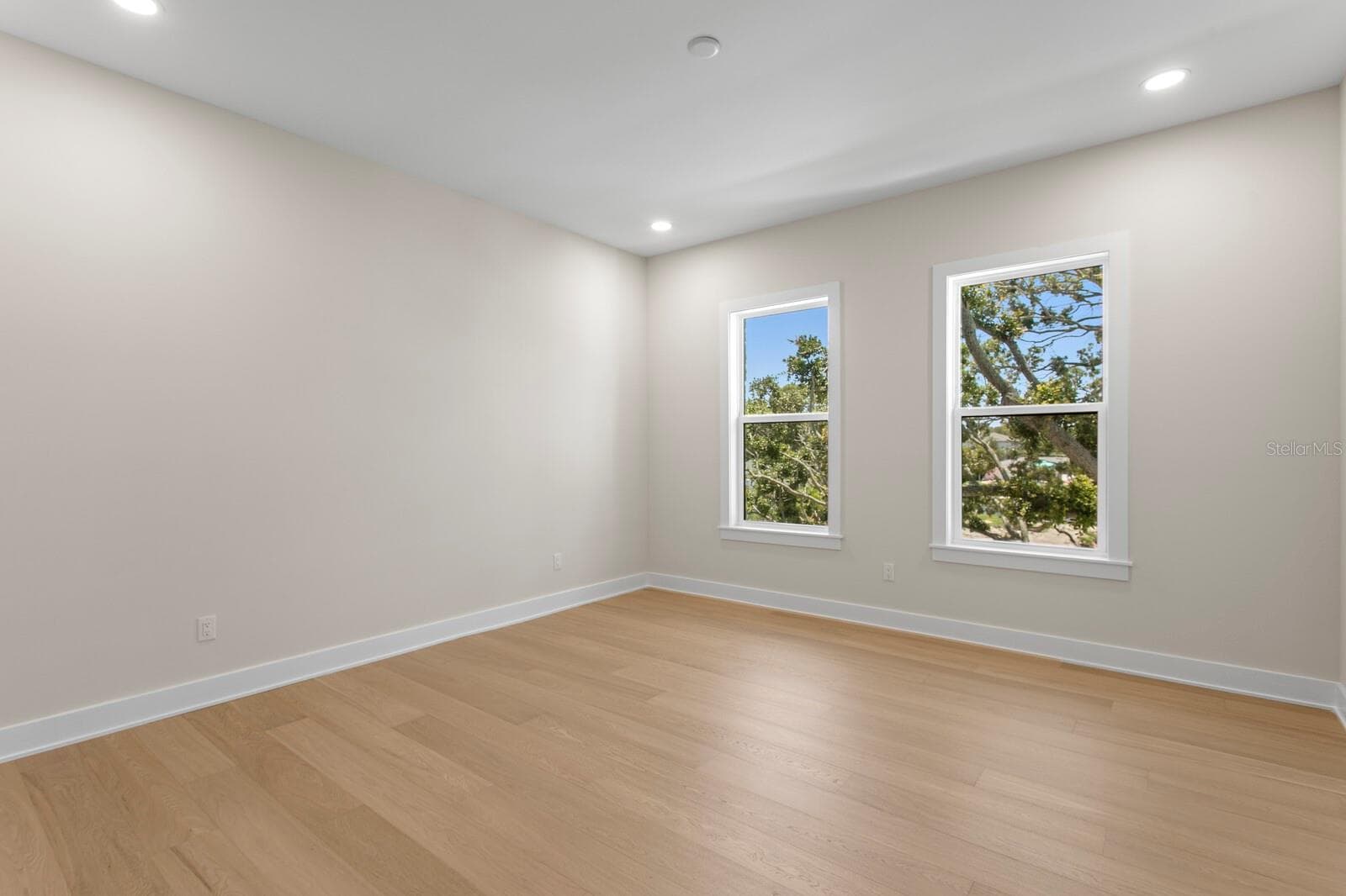 5021 LEONA STREET — photo 38 of 48