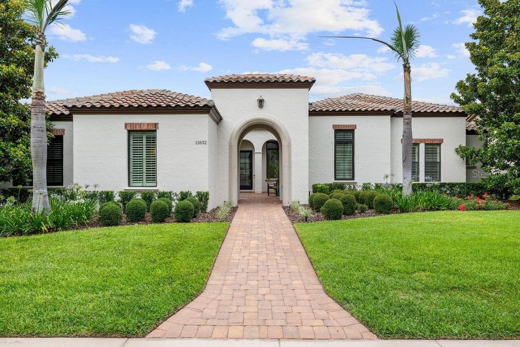 11832 WATERSTONE LOOP DRIVE — photo 3 of 41