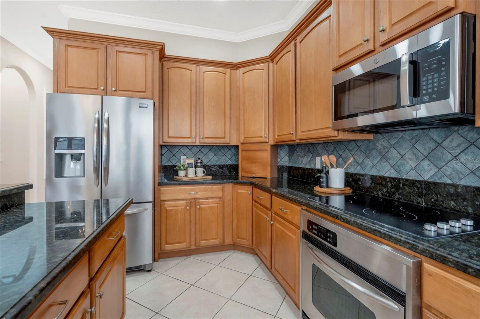 5909 ZAKI LANE — photo 14 of 52