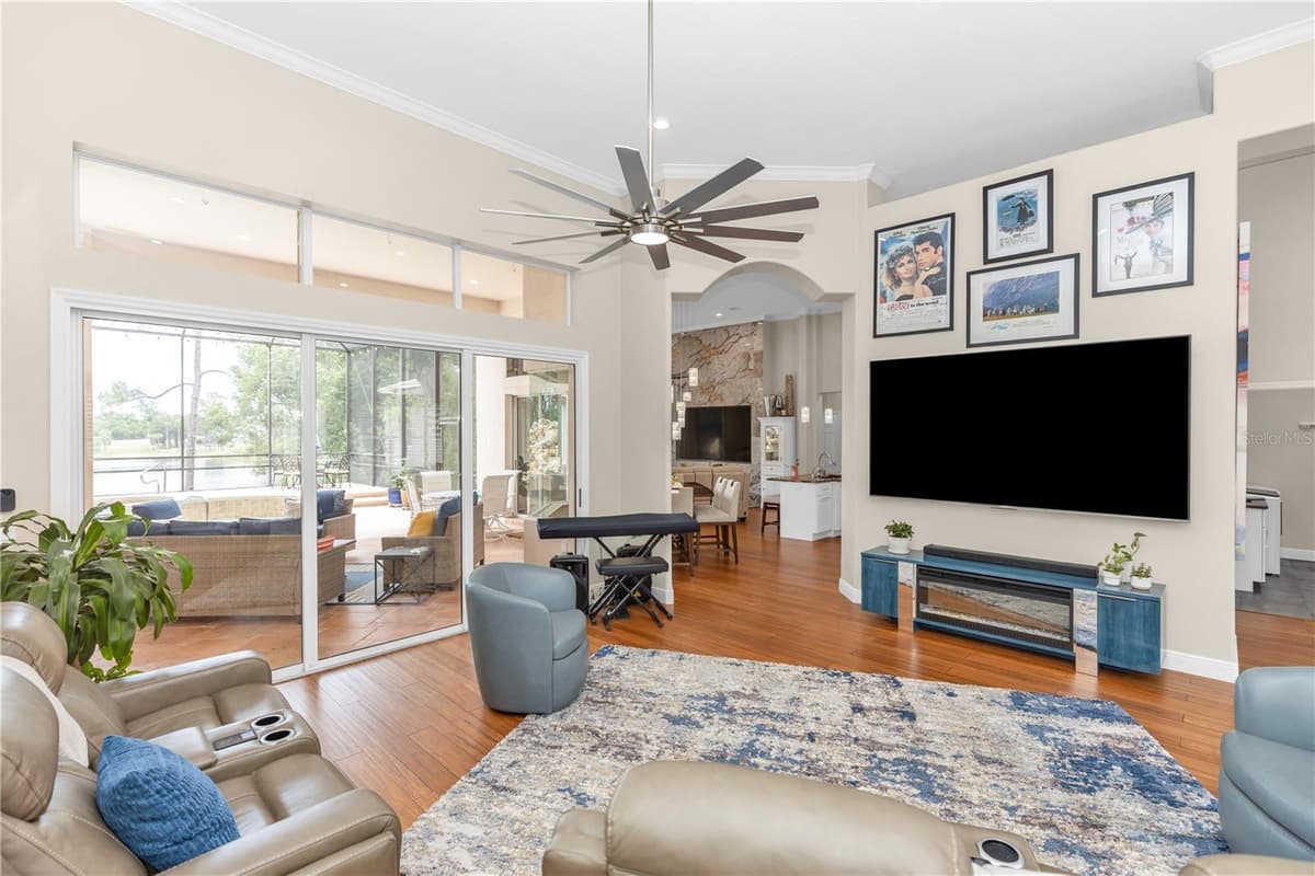 236 EAGLE ESTATES DRIVE — photo 11 of 62