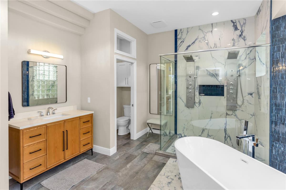 236 EAGLE ESTATES DRIVE — photo 23 of 62