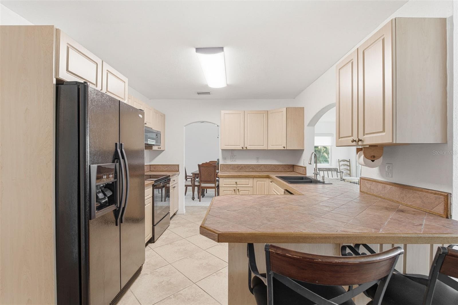235 TAIT TERRACE — photo 16 of 42