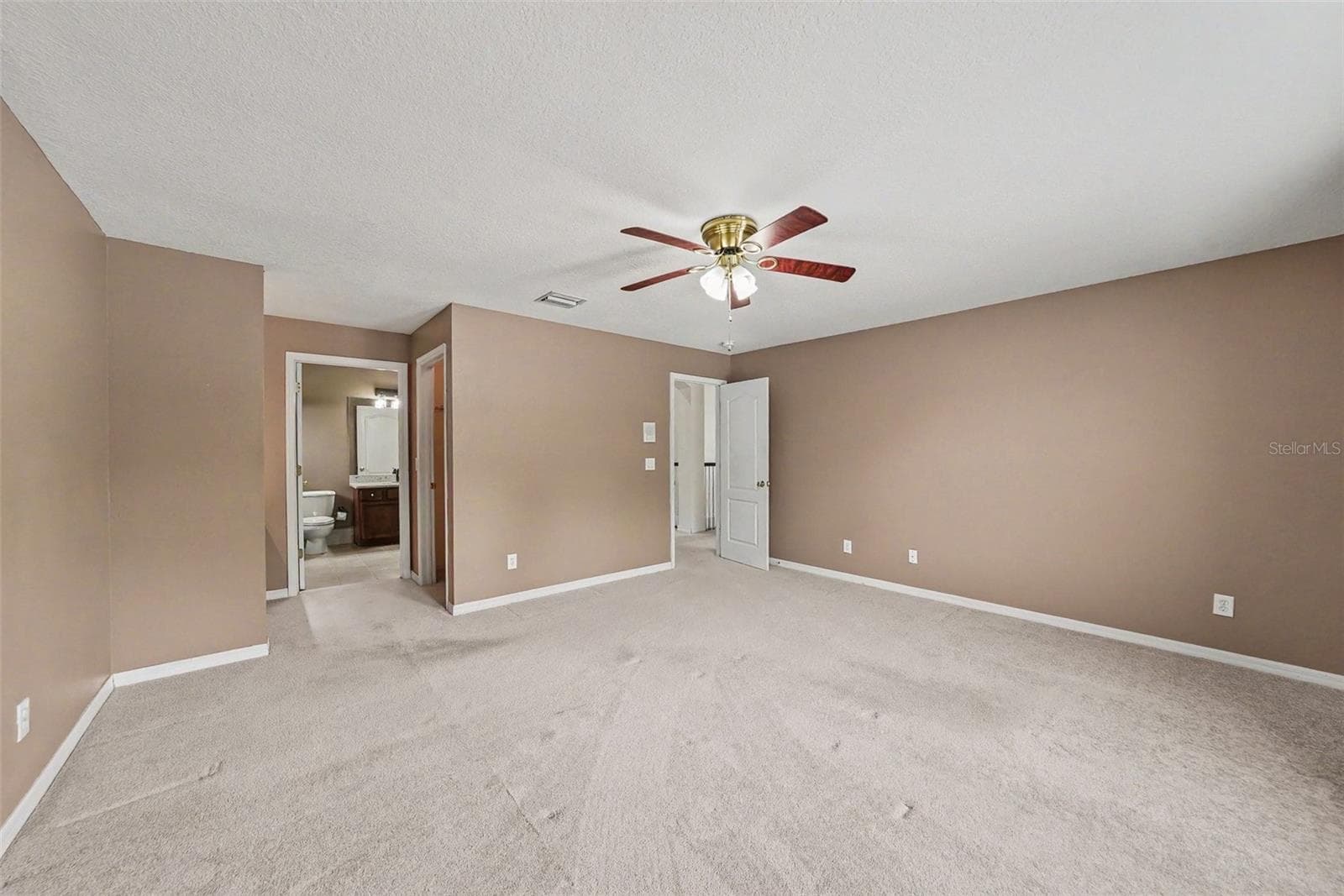 1724 WOODMARKER COURT — photo 20 of 35