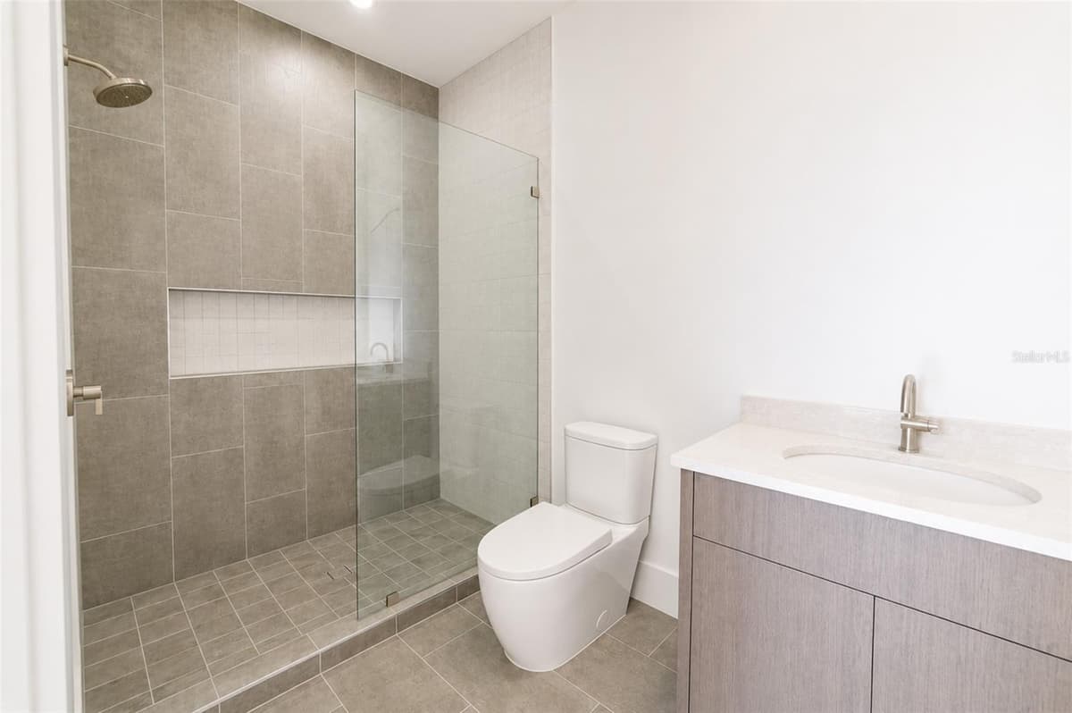 1351 VIA MARKHAM COURT — photo 39 of 49