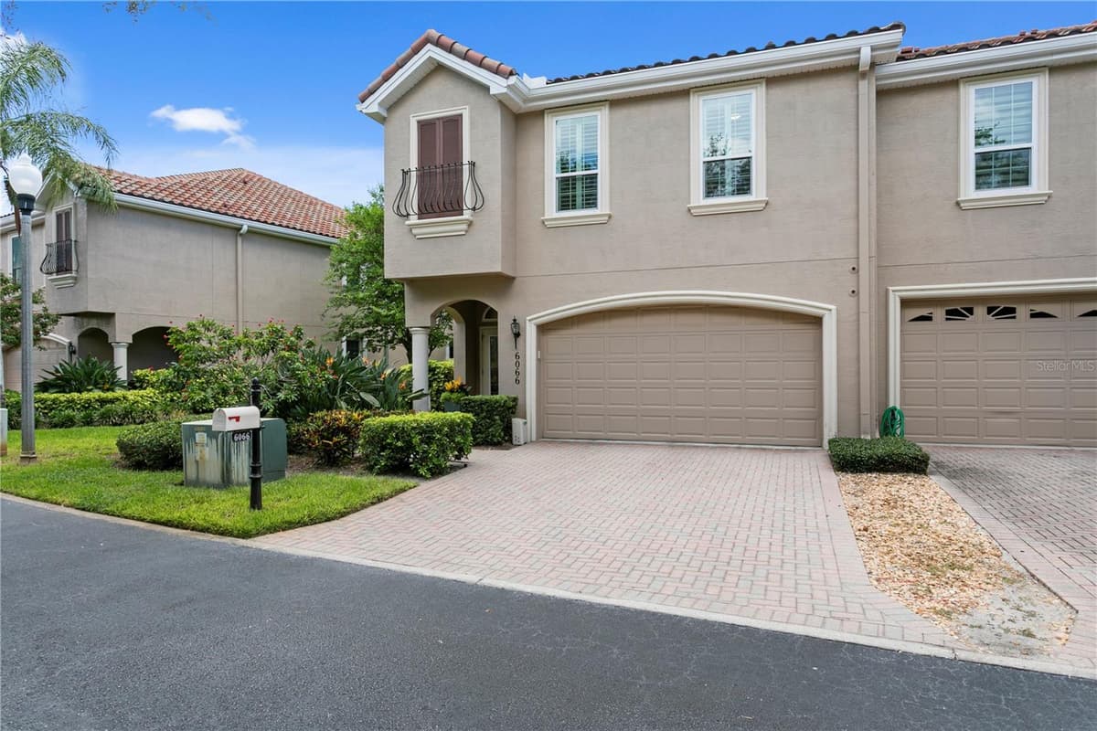 6066 GULFPORT BOULEVARD — photo 2 of 55