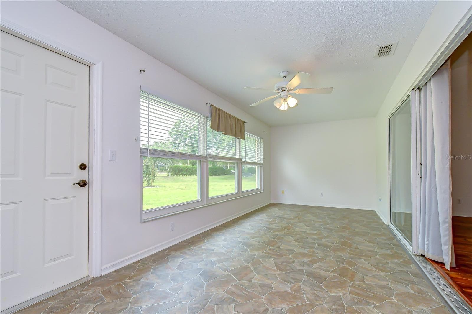 818 MCCALLISTER AVENUE — photo 20 of 28