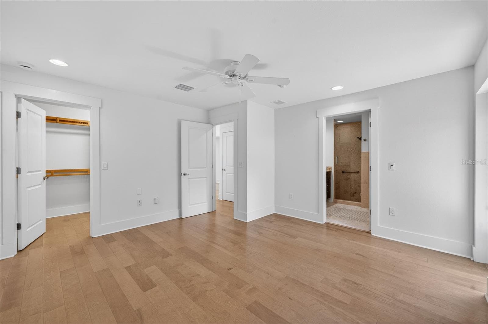 1265 ARLINGTON PL — photo 21 of 38