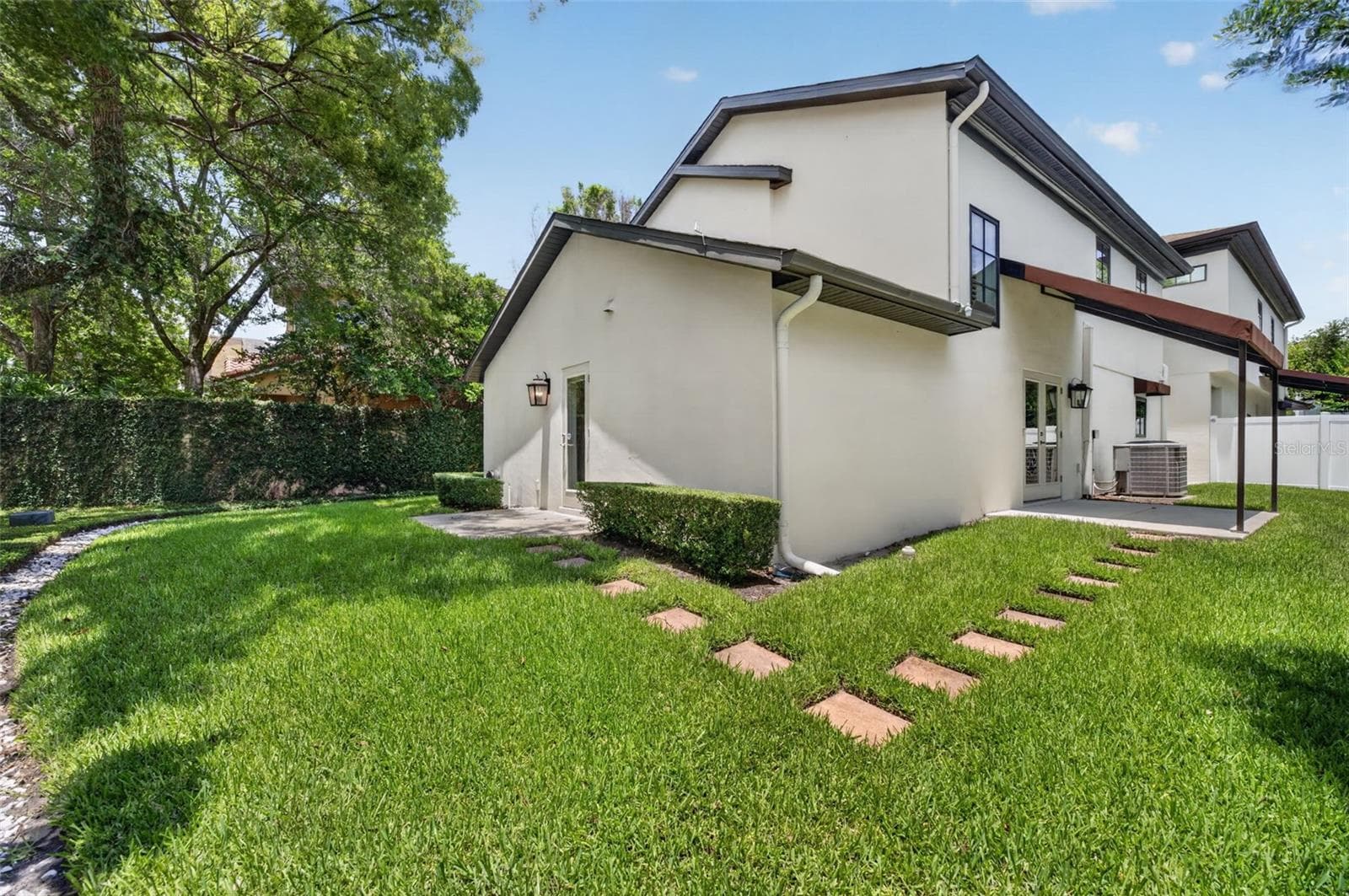 1265 ARLINGTON PL — photo 35 of 38