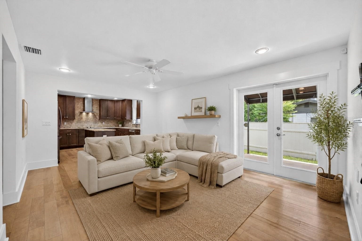 1265 ARLINGTON PL — photo 10 of 38