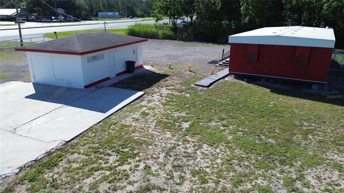 4109 US HIGHWAY 27 — photo 4 of 25