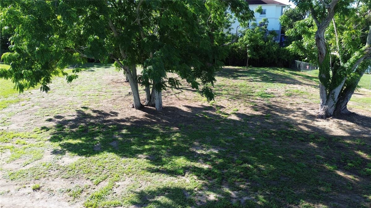 4109 US HIGHWAY 27 — photo 5 of 25