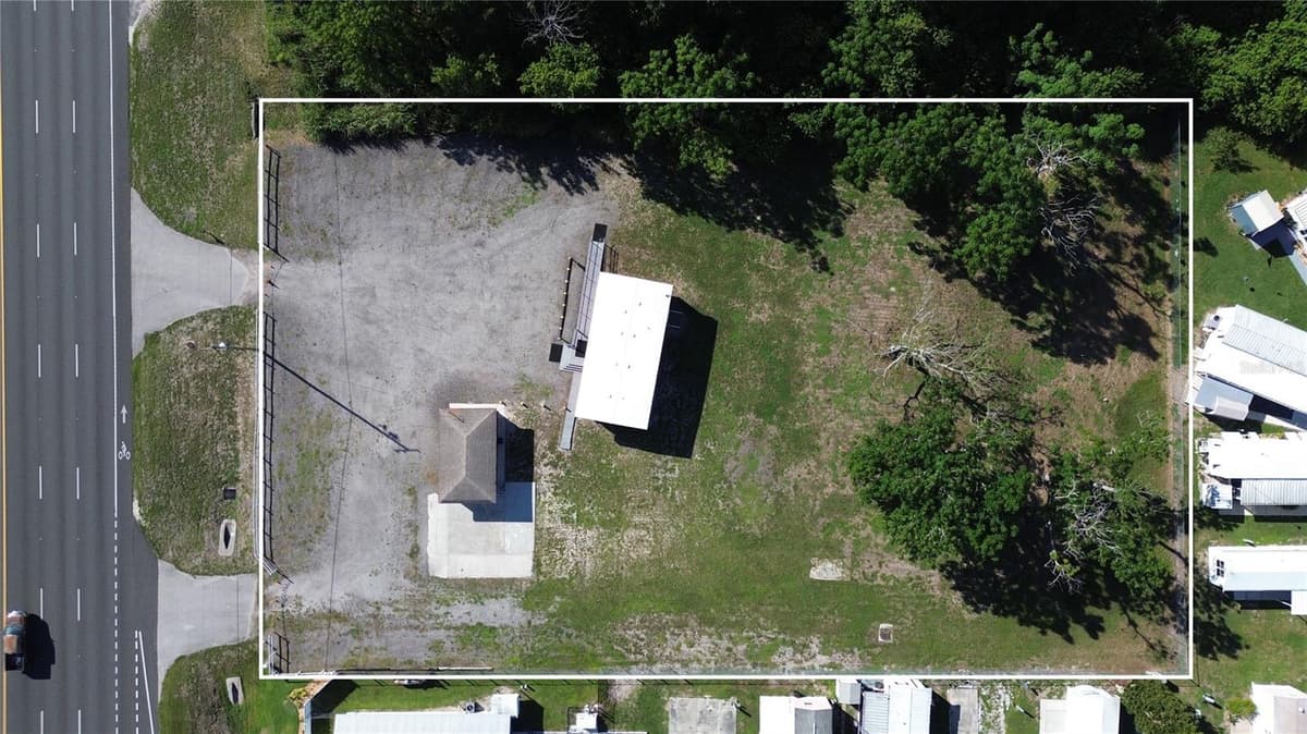 4109 US HIGHWAY 27 — photo 3 of 25
