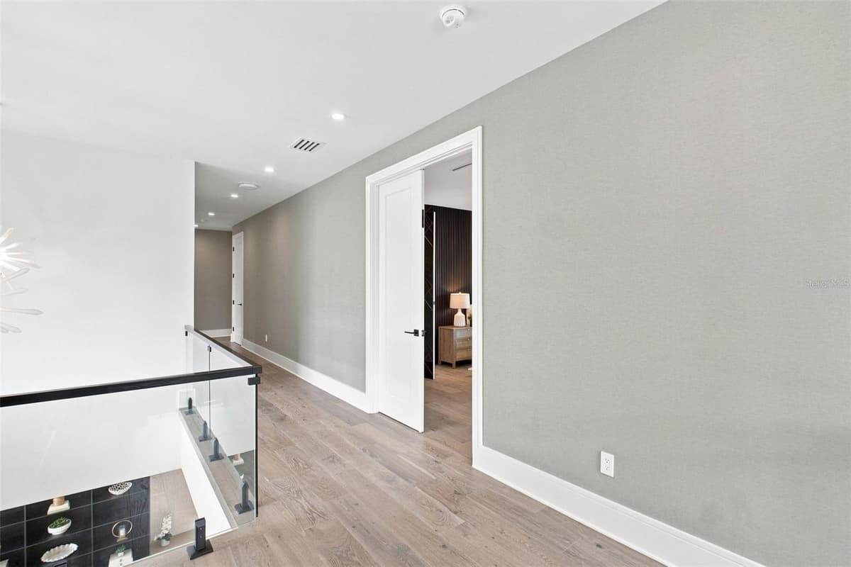 1076 SNELL ISLE BOULEVARD — photo 20 of 52
