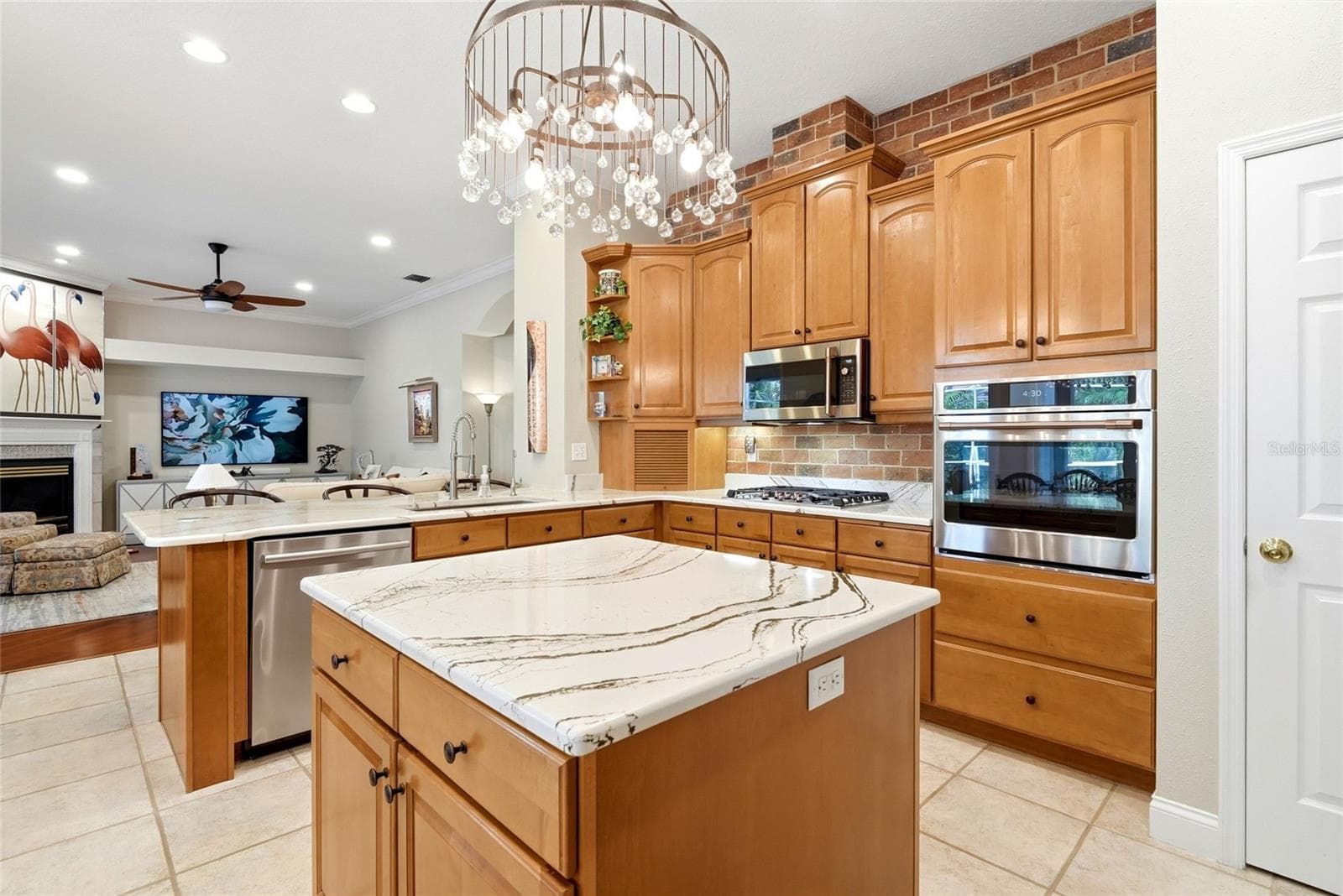 1246 DARLINGTON OAK CIRCLE — photo 13 of 80