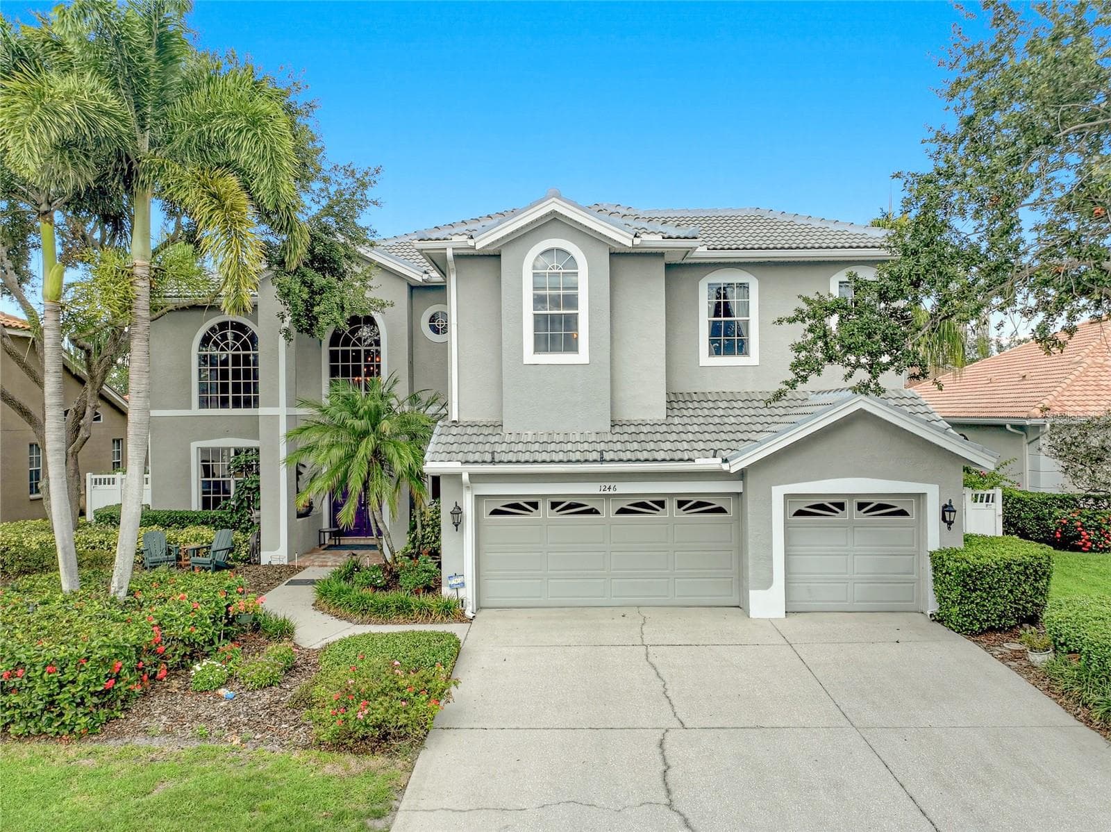 1246 DARLINGTON OAK CIRCLE — photo 1 of 80