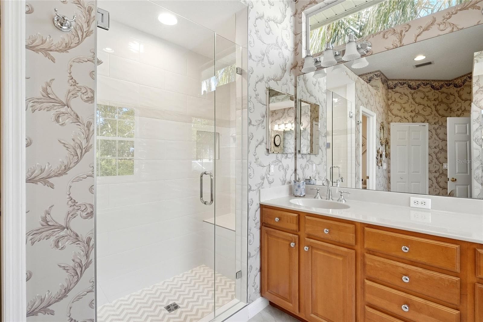 1246 DARLINGTON OAK CIRCLE — photo 32 of 80
