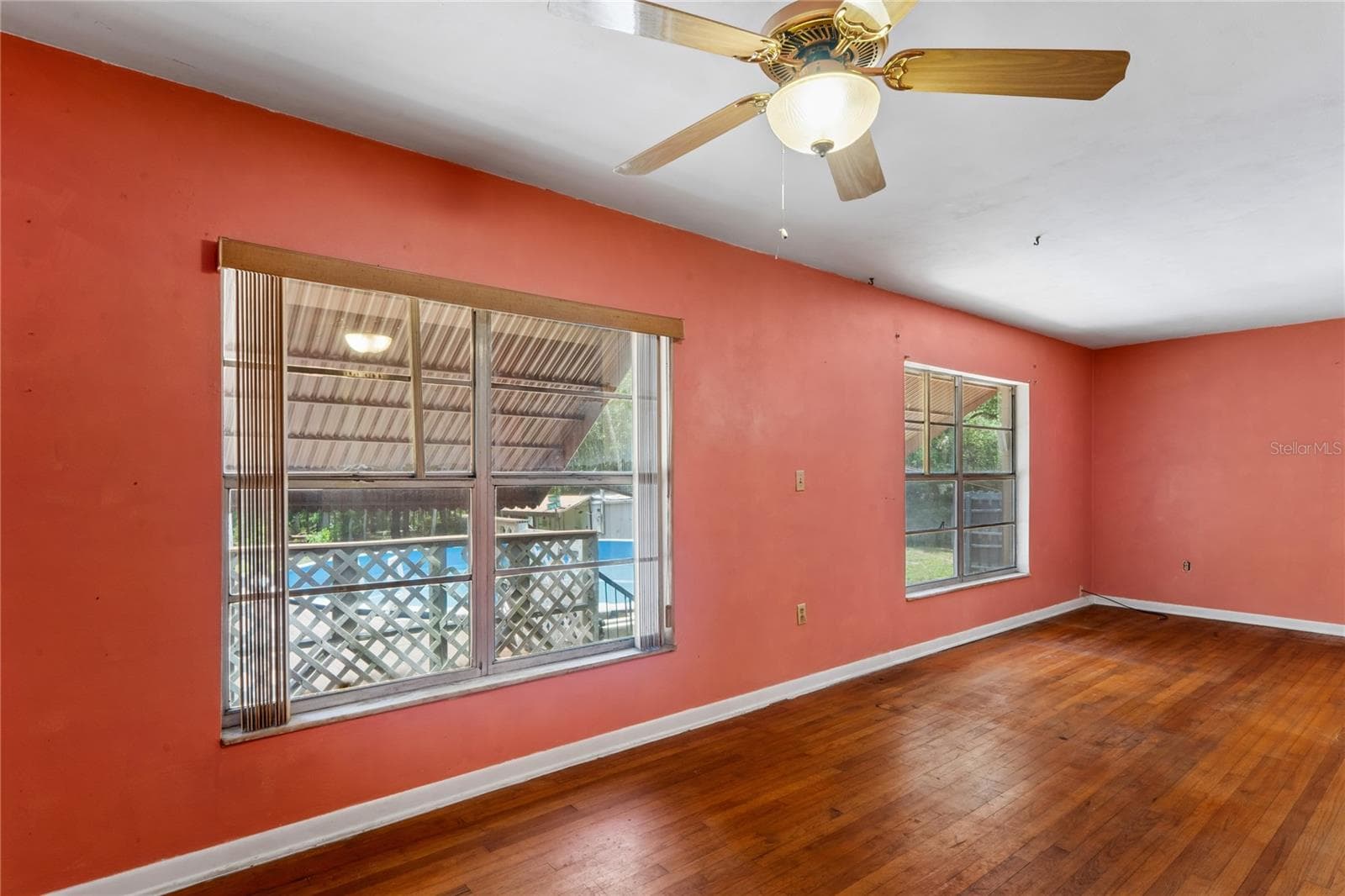 1022 MILDRED AVENUE — photo 18 of 73