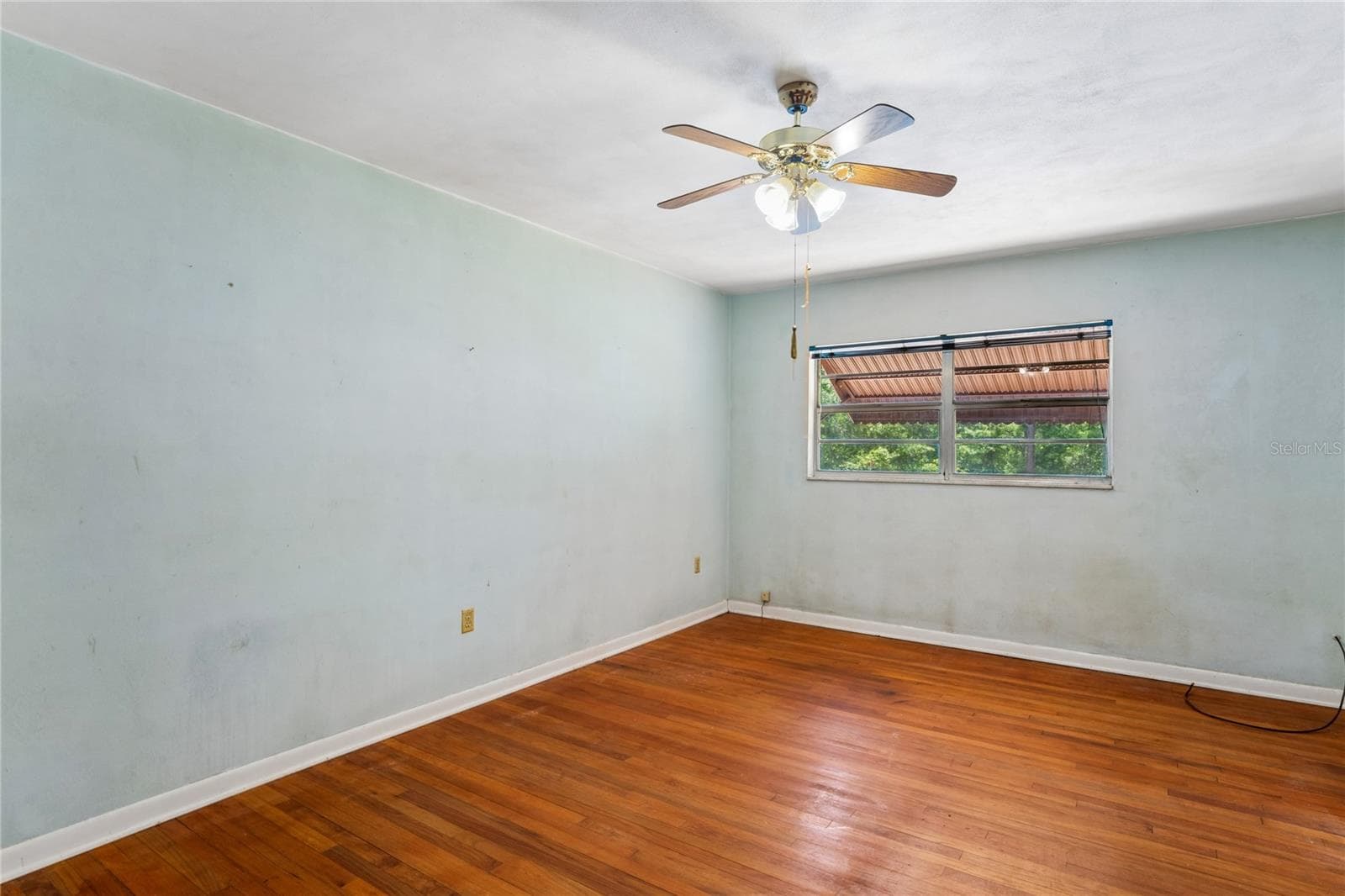 1022 MILDRED AVENUE — photo 23 of 73