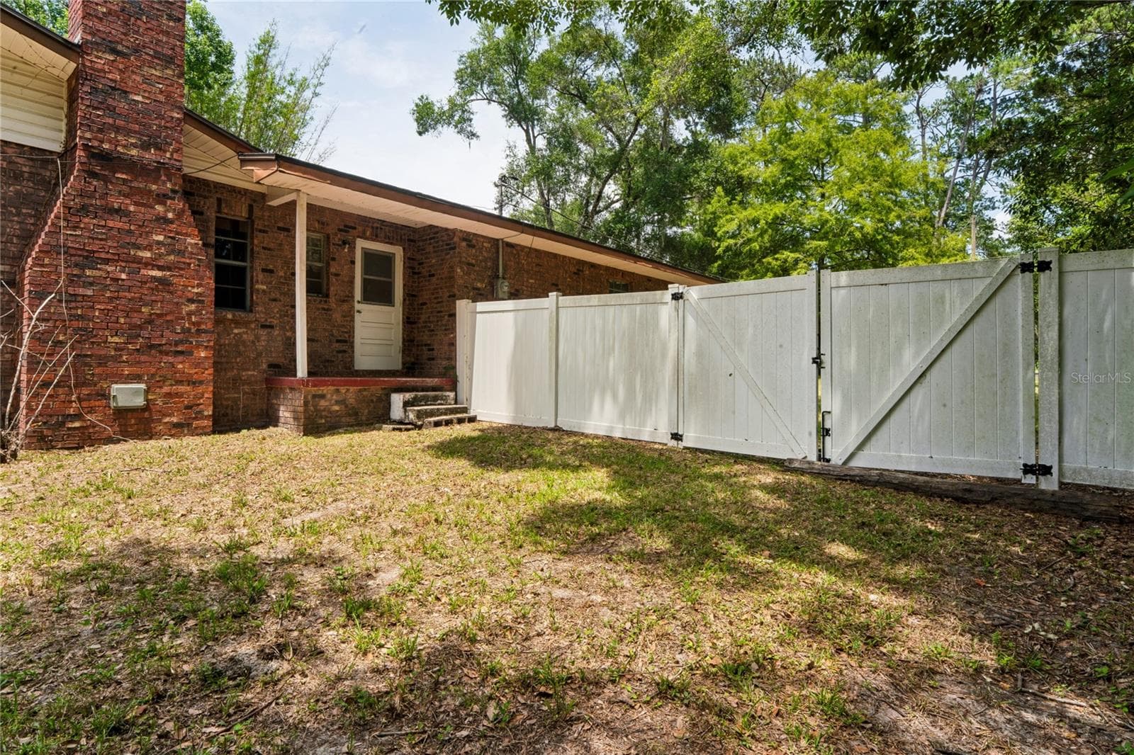 1022 MILDRED AVENUE — photo 49 of 73