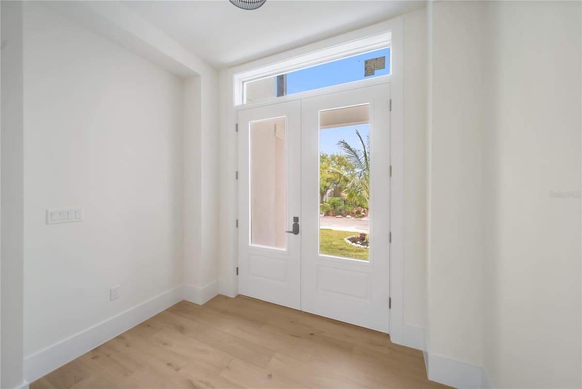 626 BUTTONWOOD DRIVE — photo 41 of 91