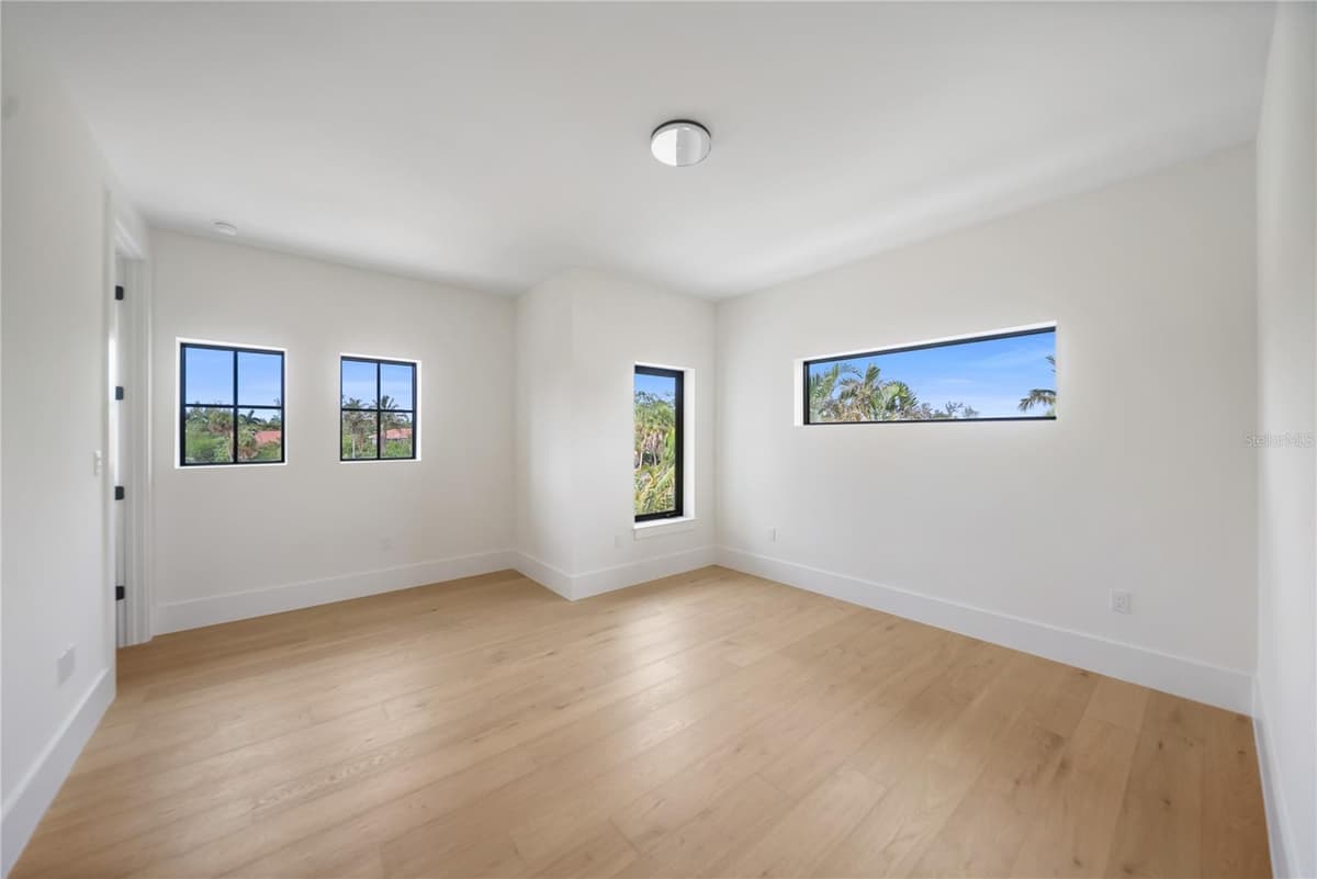 626 BUTTONWOOD DRIVE — photo 45 of 91
