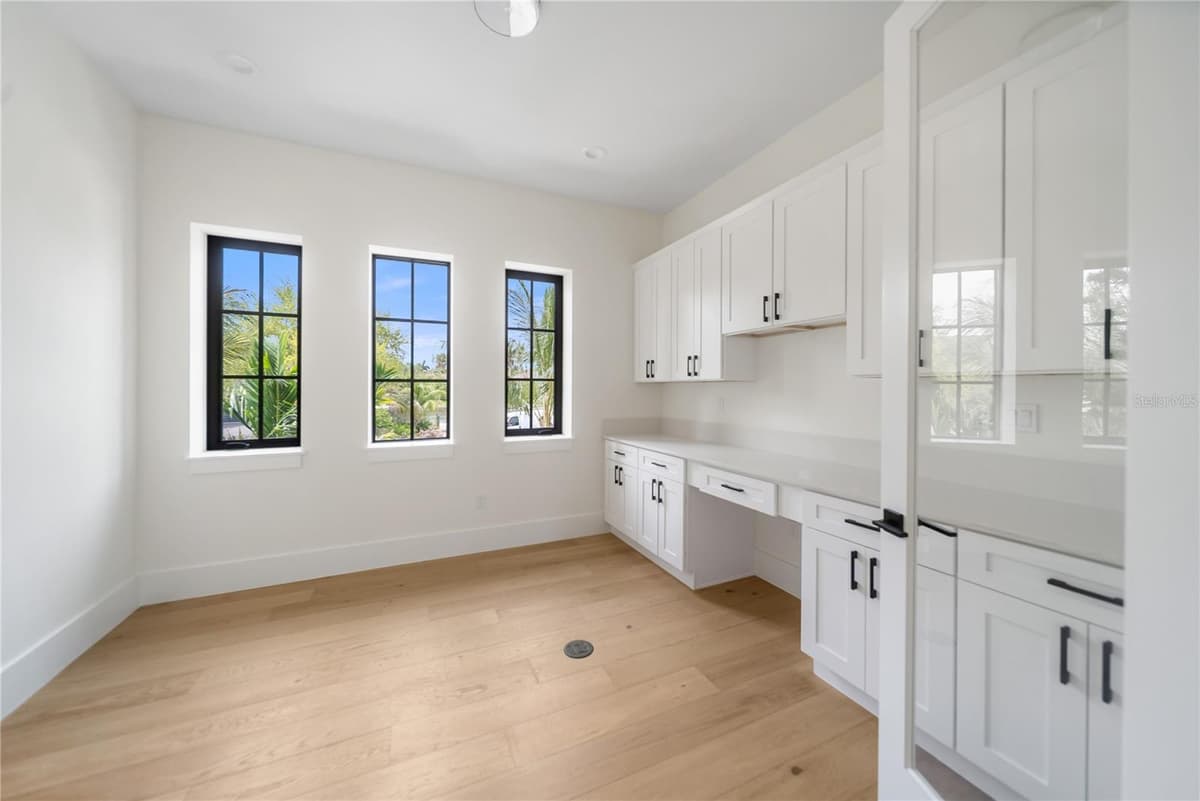 626 BUTTONWOOD DRIVE — photo 33 of 91