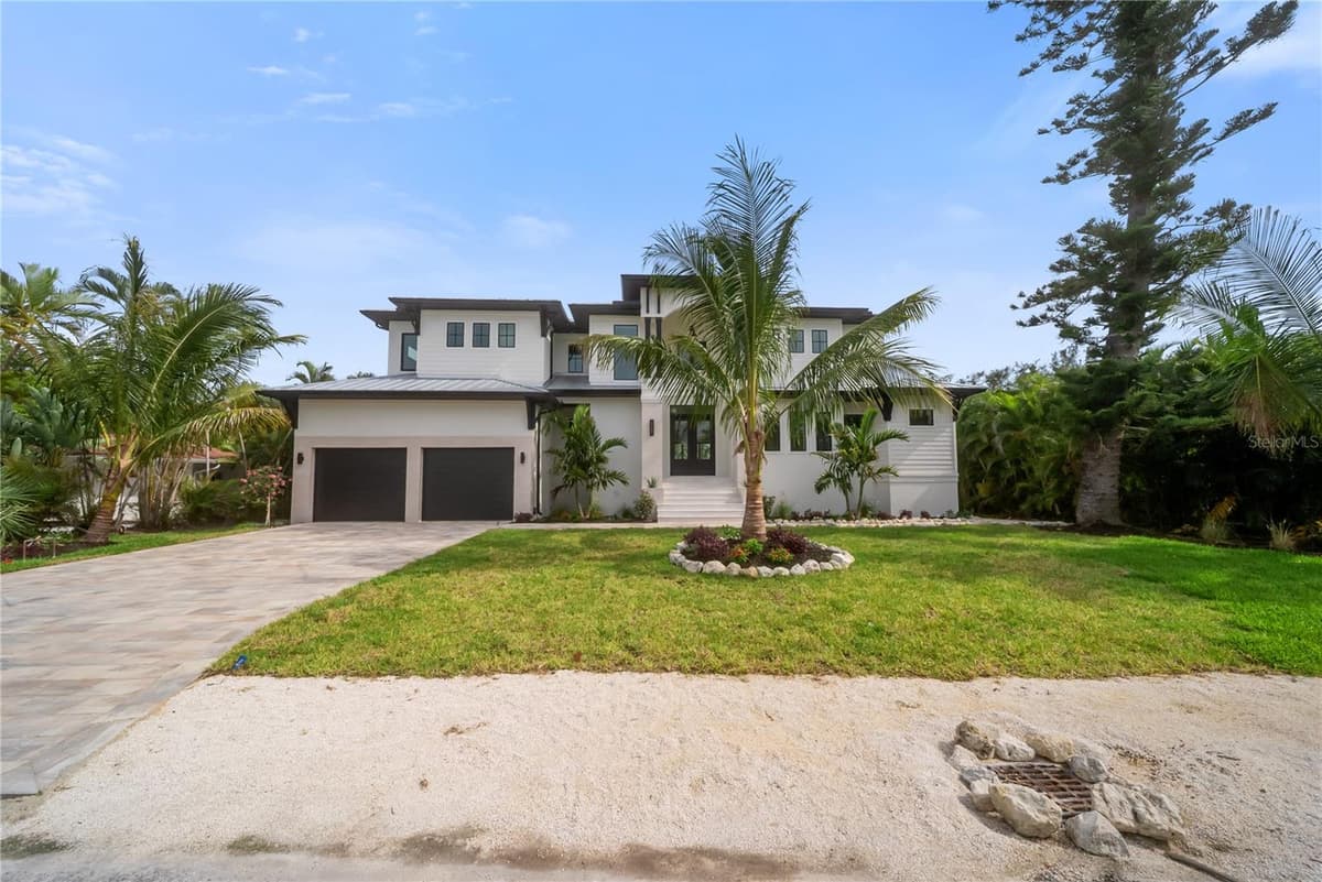 626 BUTTONWOOD DRIVE — photo 83 of 91