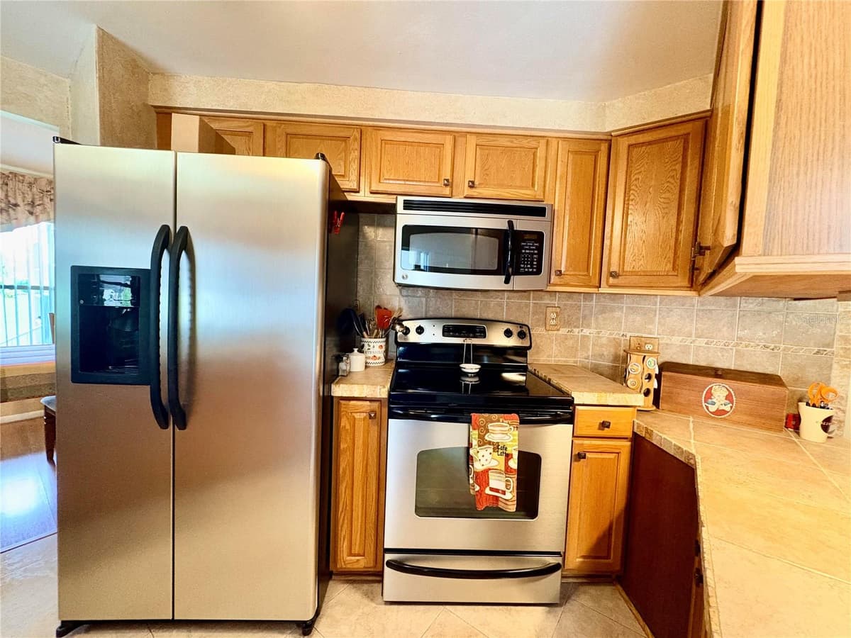3163 INDIAN VILLAGE LANE — photo 8 of 48