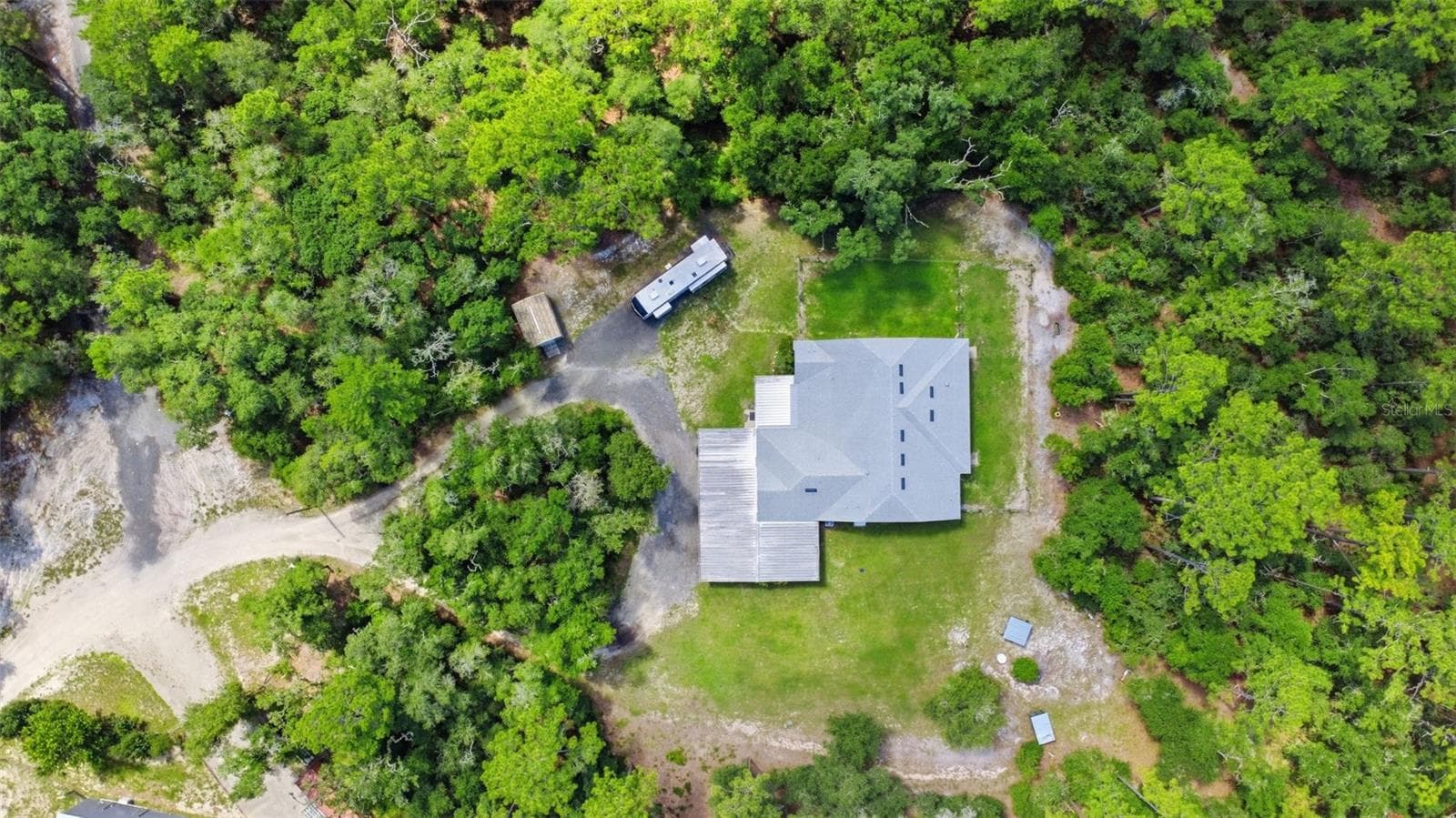 922 VOLUSIA TIMBER COURT — photo 6 of 47