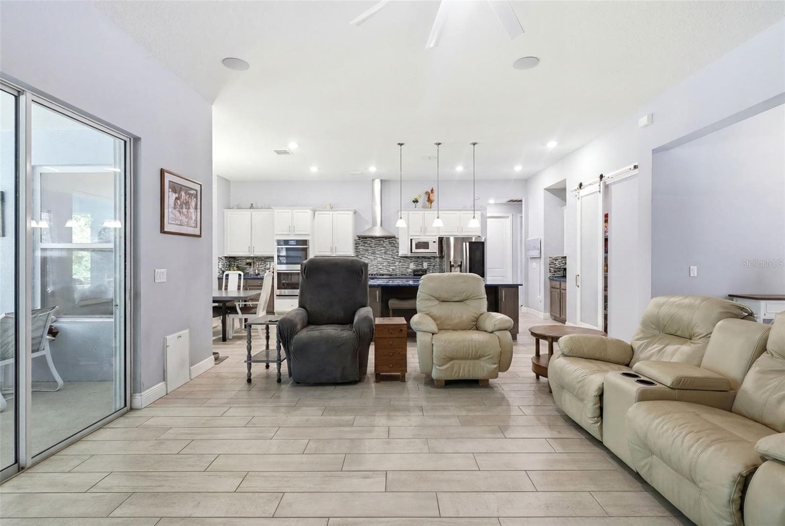 922 VOLUSIA TIMBER COURT — photo 9 of 47