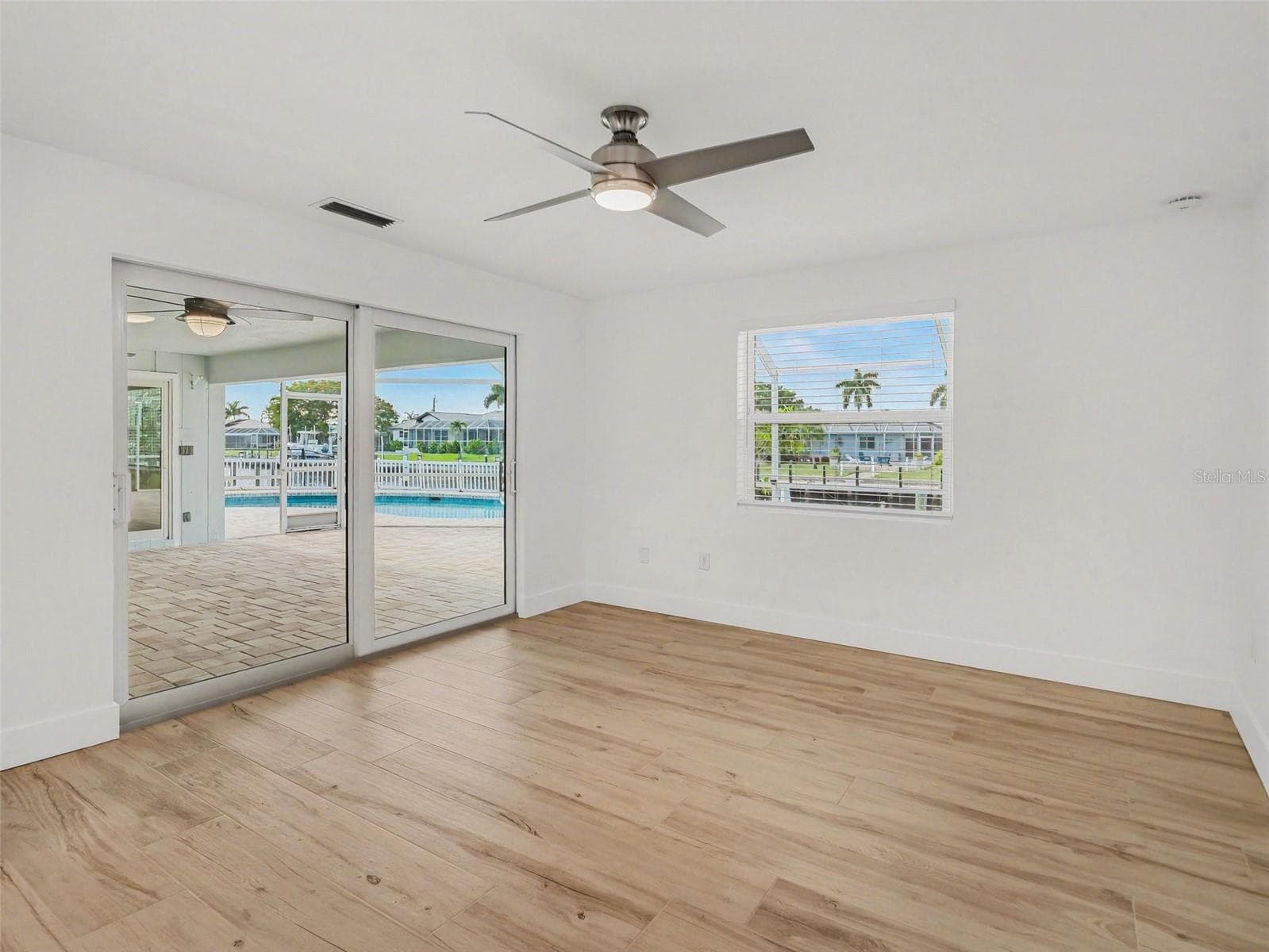 548 BELVEDERE COURT — photo 37 of 51
