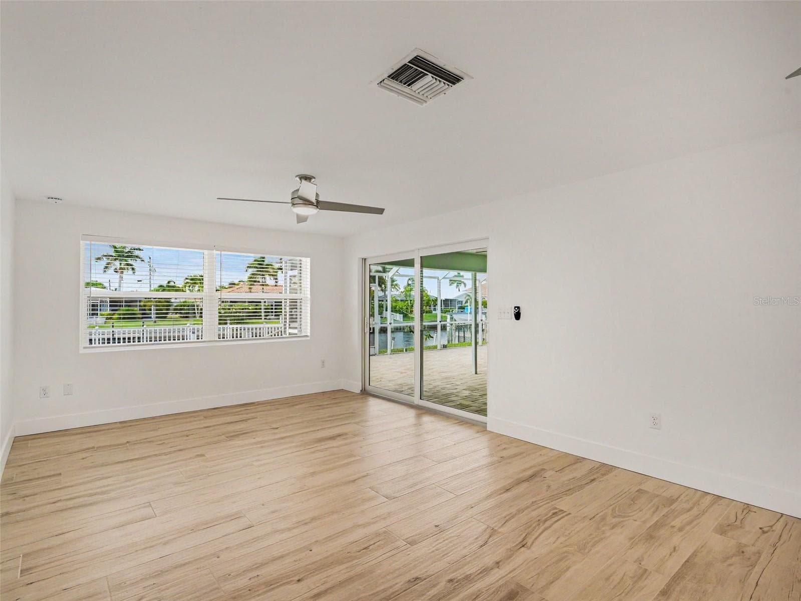 548 BELVEDERE COURT — photo 30 of 51