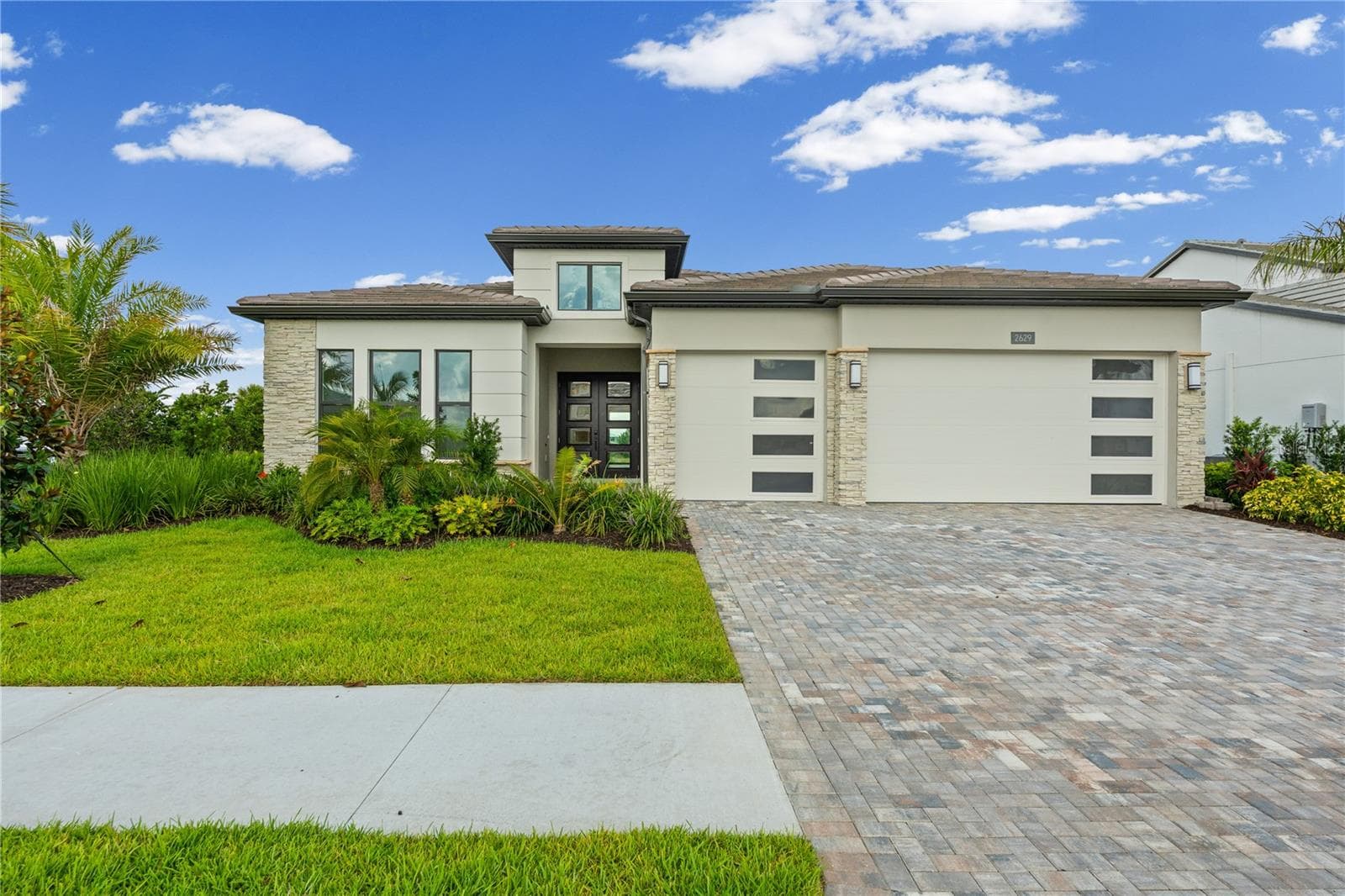 2629 WATERFRONT CIRCLE — photo 4 of 69