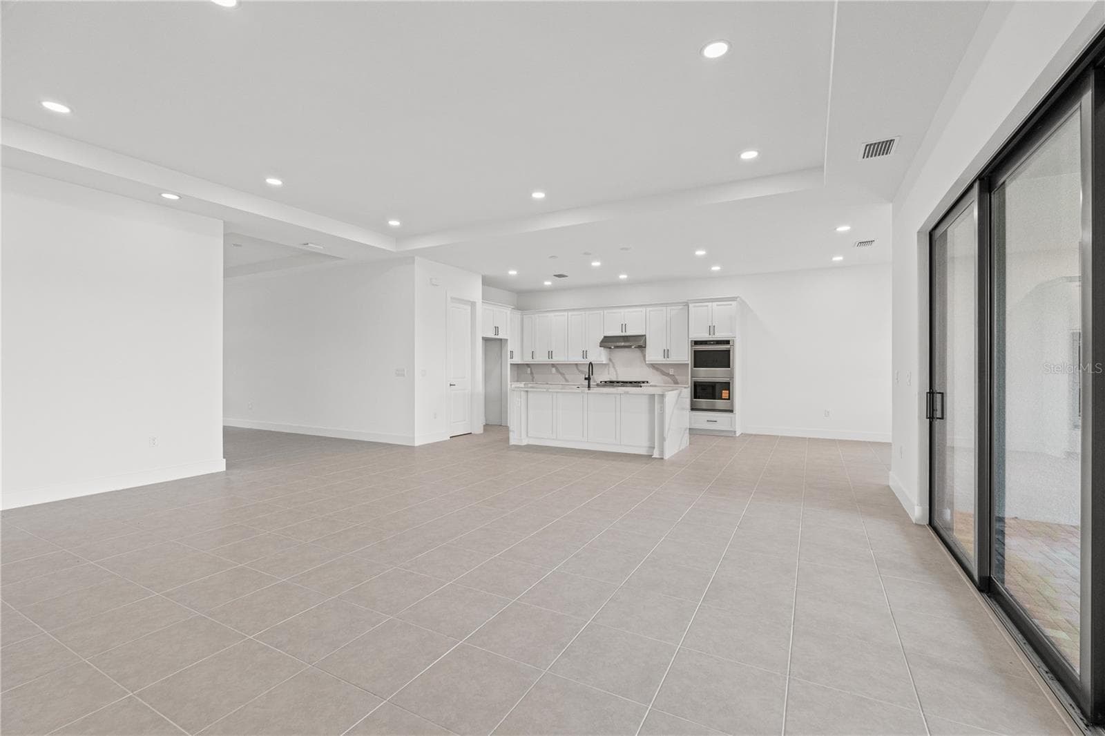 2629 WATERFRONT CIRCLE — photo 41 of 69