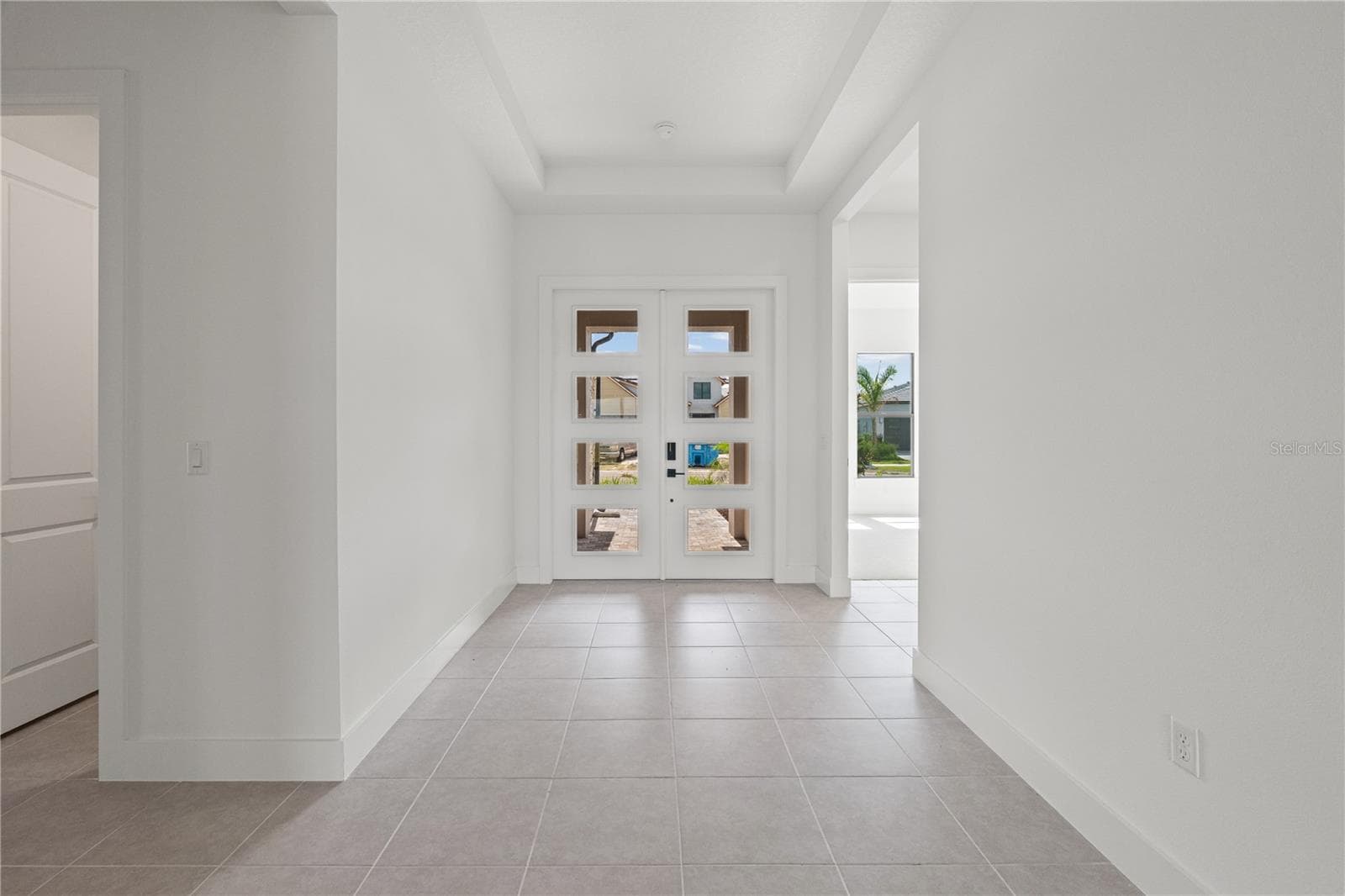2629 WATERFRONT CIRCLE — photo 9 of 69
